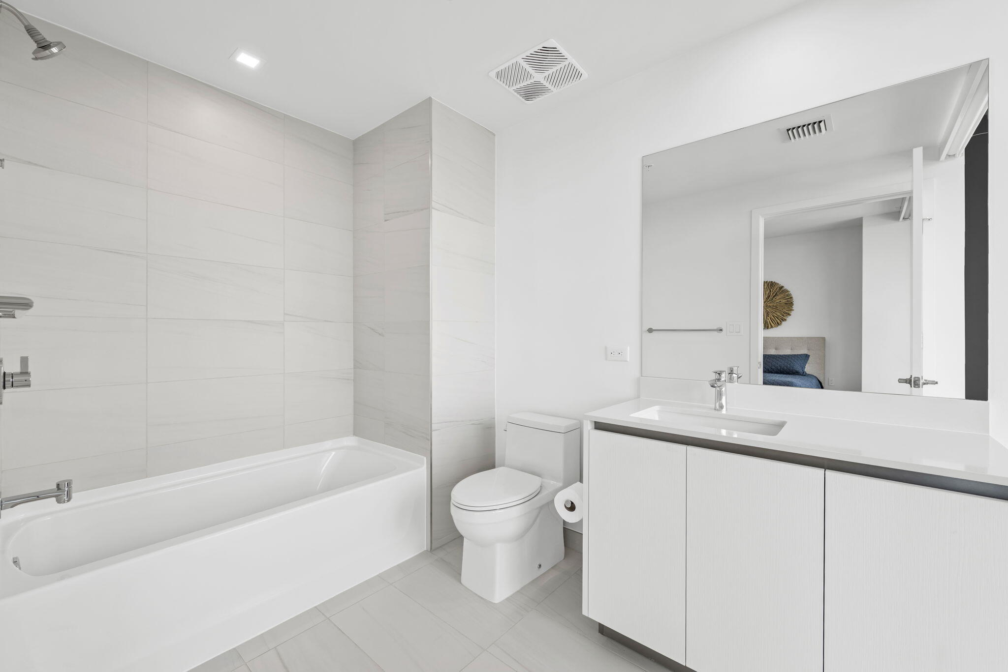 900 N Ocean #1501 Pompano Beach, FL 33062