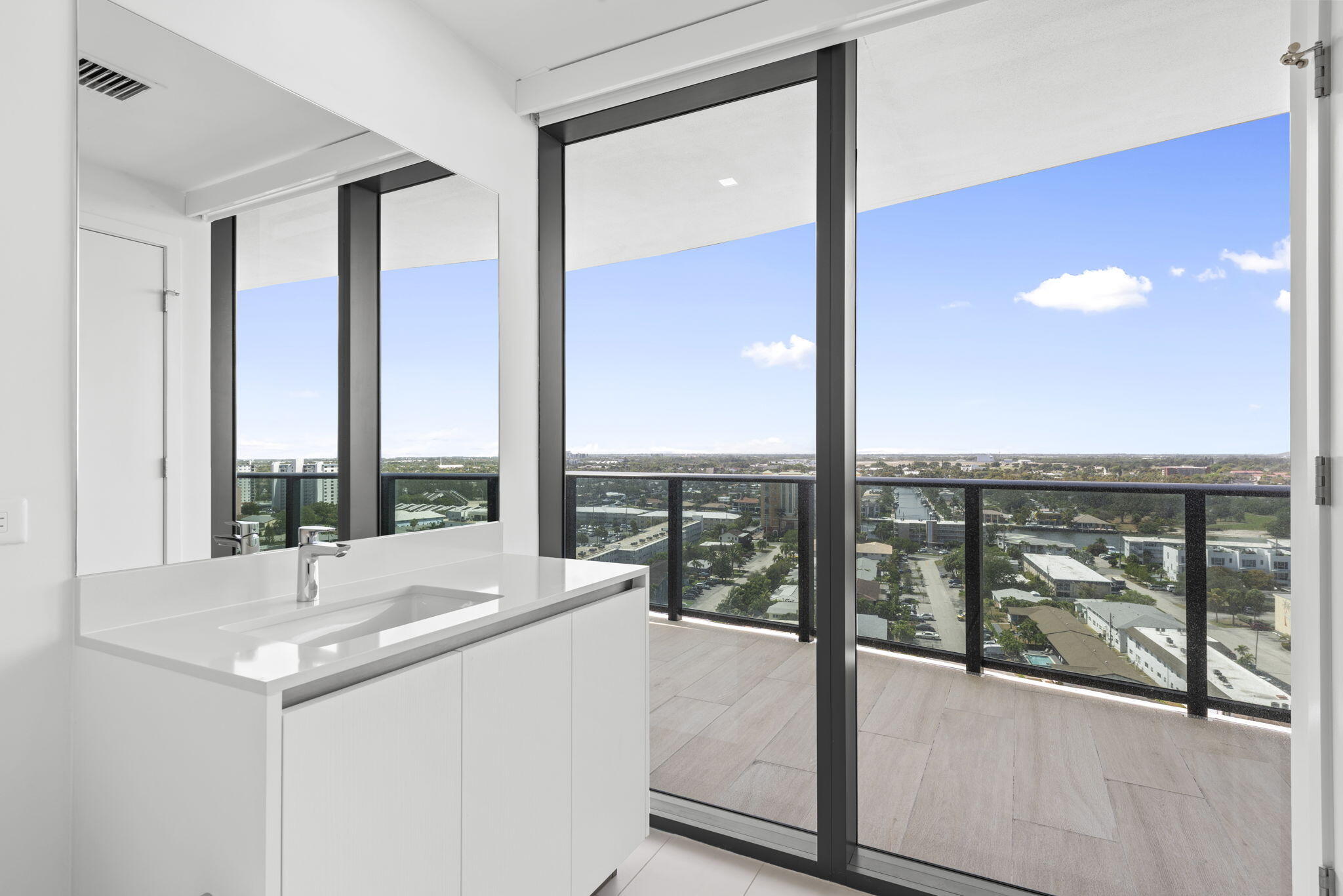 900 N Ocean #1501 Pompano Beach, FL 33062