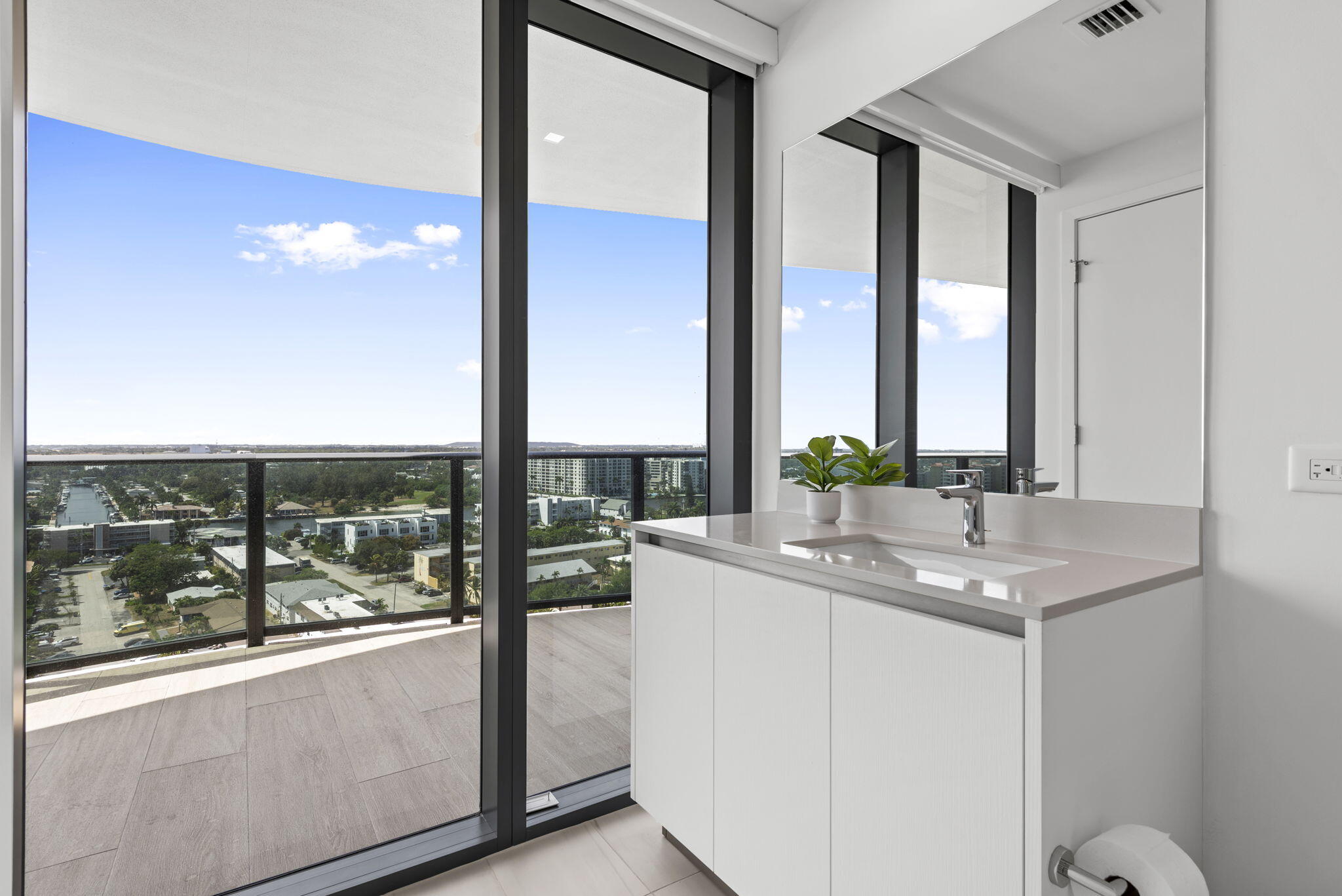 900 N Ocean #1501 Pompano Beach, FL 33062