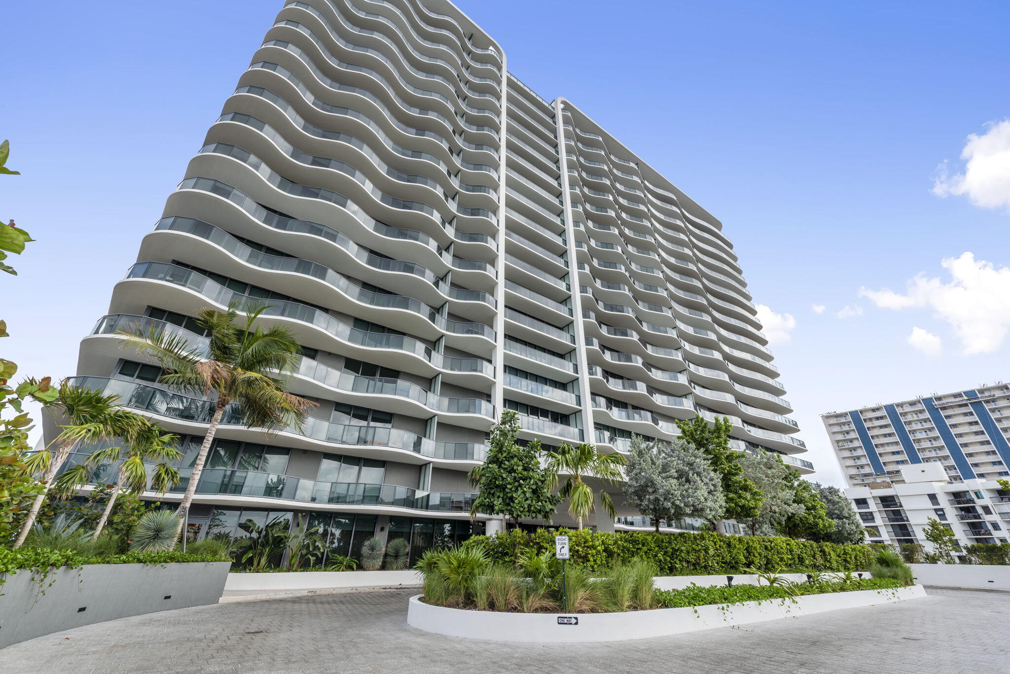 900 N Ocean #1501 Pompano Beach, FL 33062