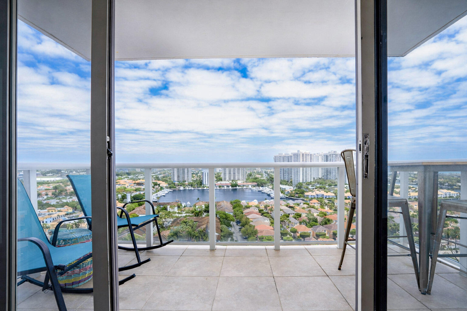 3675 N Country Clb #2401