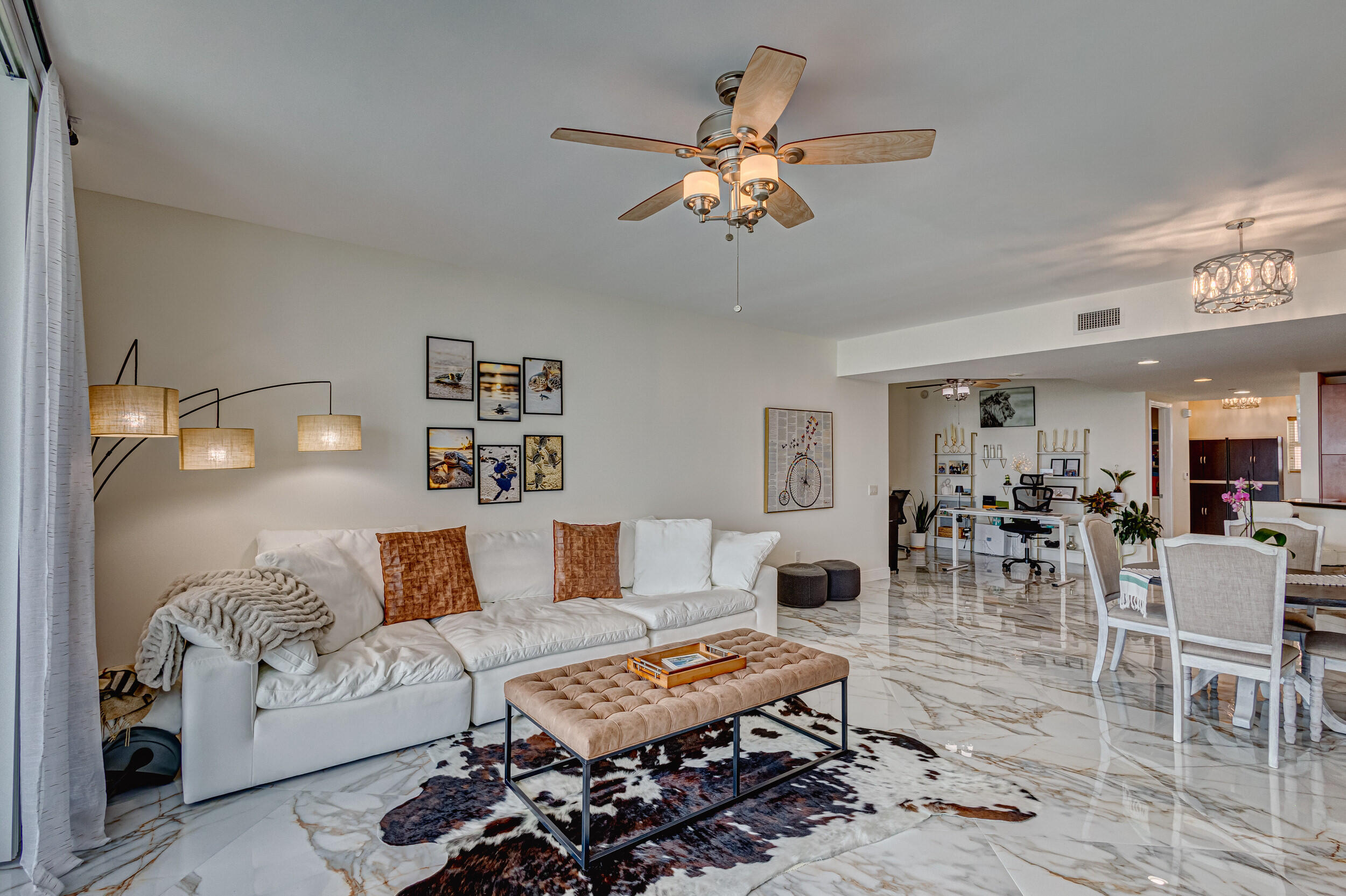 2640 Lake Shr #2014 Riviera Beach, FL 33404