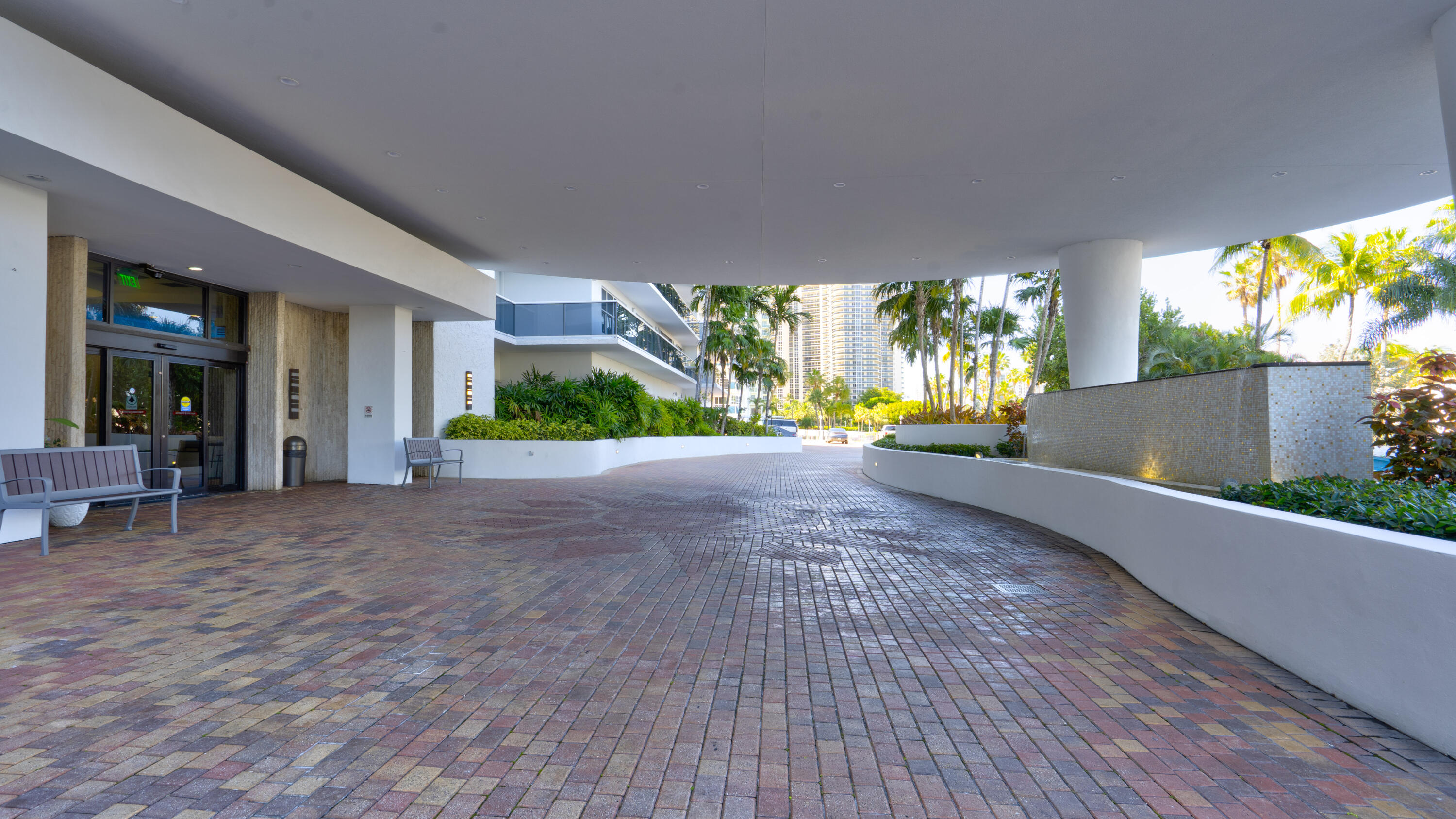 3500 Galt Ocean #111 Fort Lauderdale, FL 33308