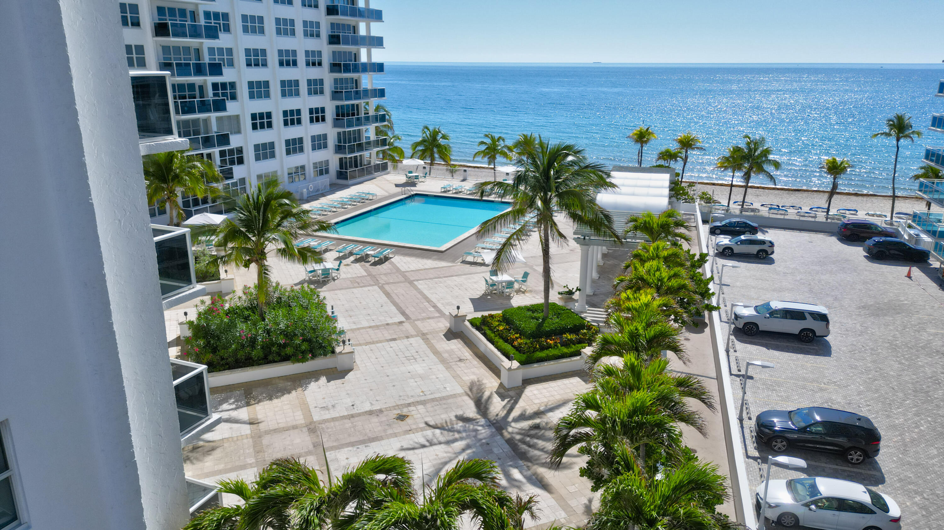 3500 Galt Ocean #111 Fort Lauderdale, FL 33308