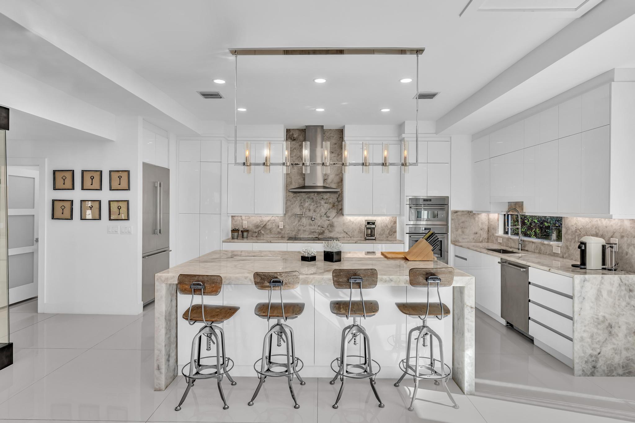2888 NE 33rd Lighthouse Point, FL 33064