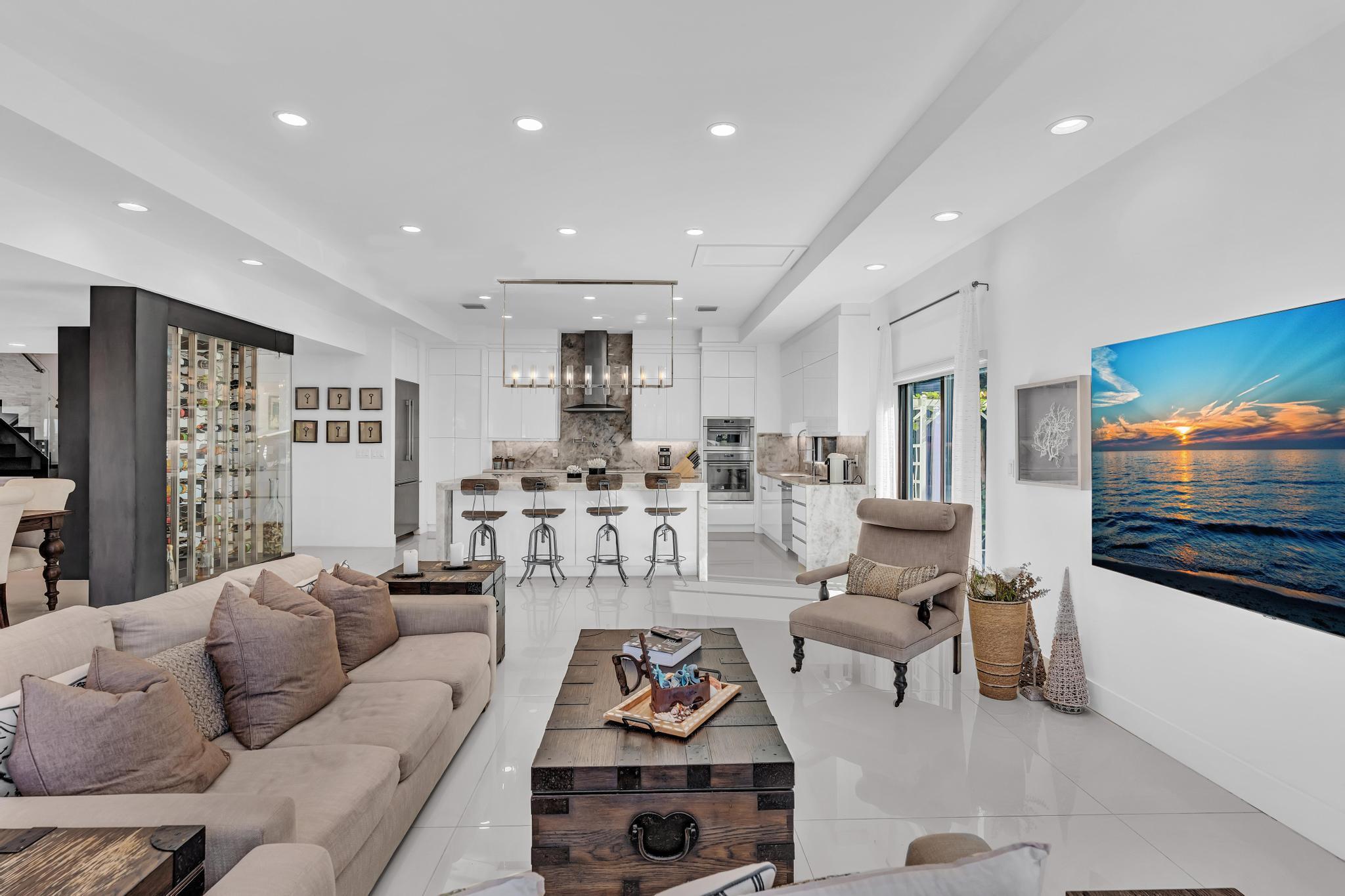 2888 NE 33rd Lighthouse Point, FL 33064