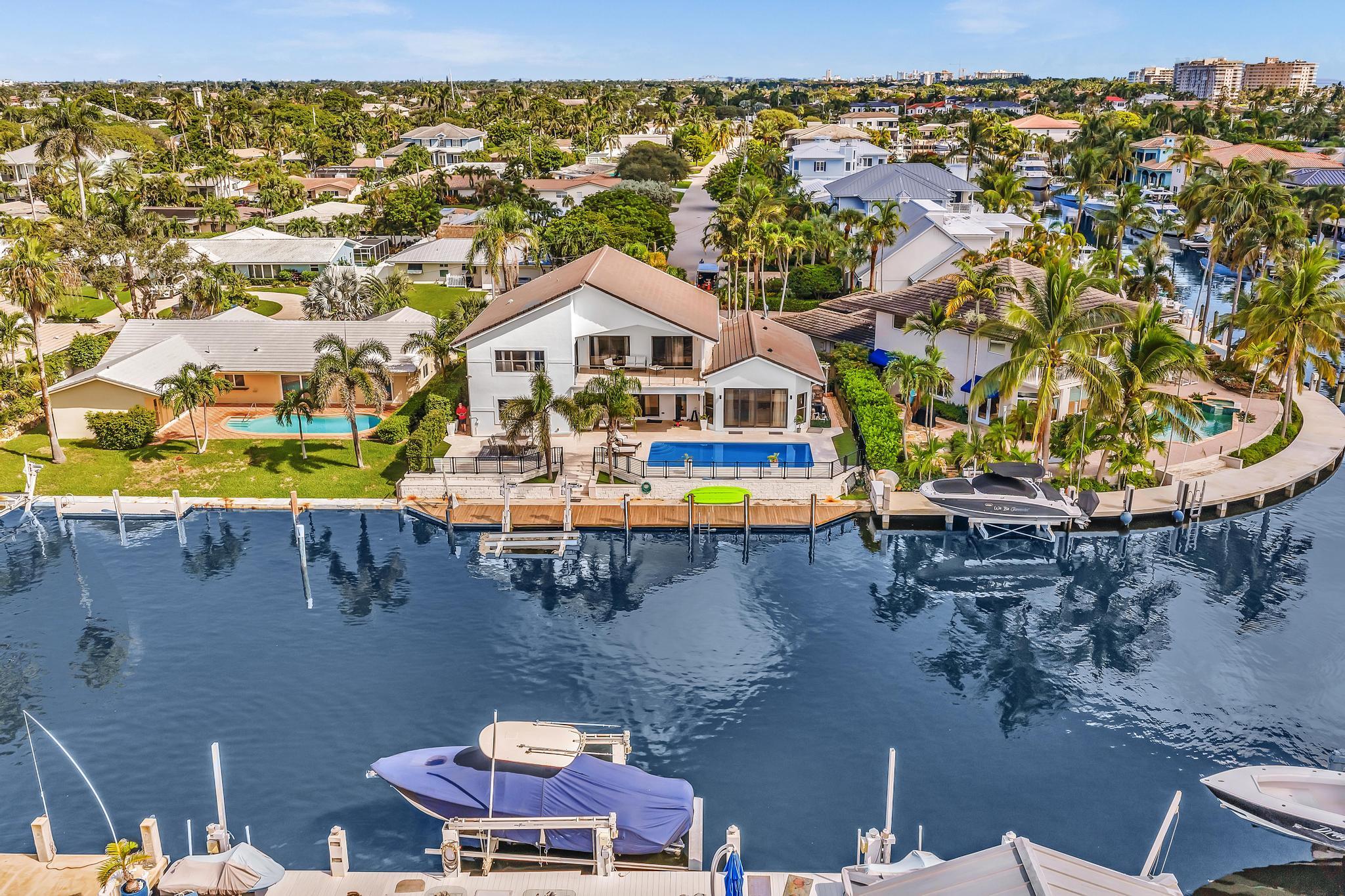 2888 NE 33rd Lighthouse Point, FL 33064