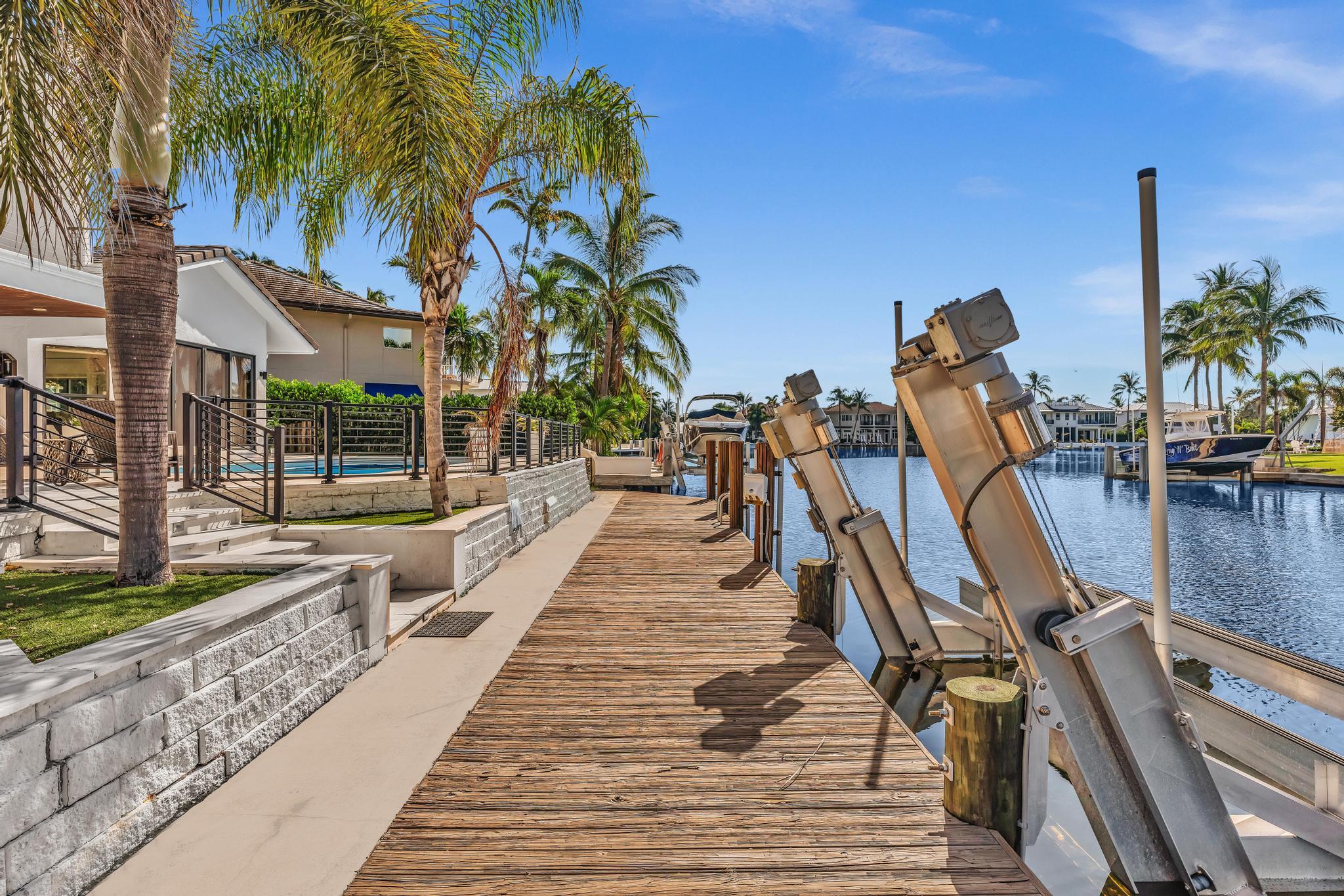 2888 NE 33rd Lighthouse Point, FL 33064