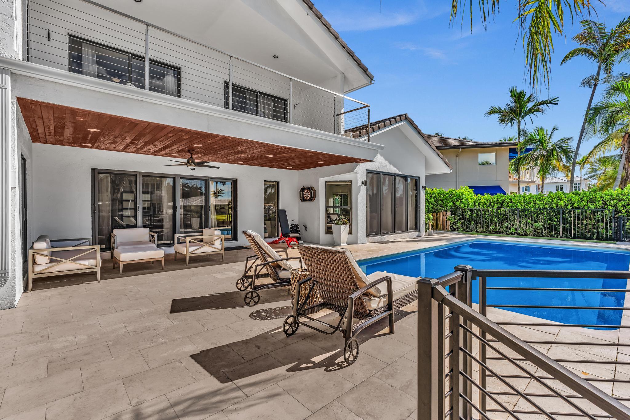 2888 NE 33rd Lighthouse Point, FL 33064