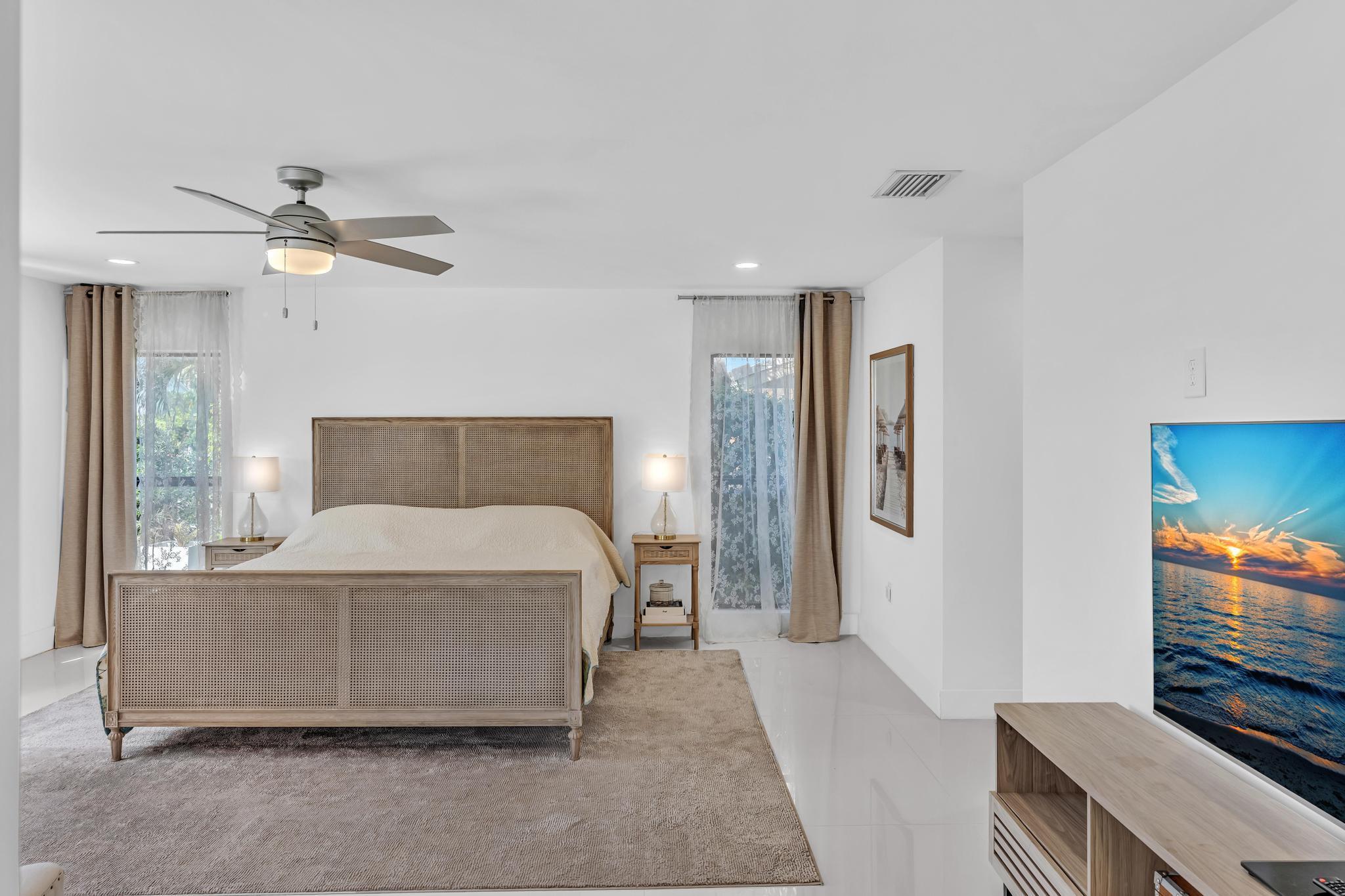 2888 NE 33rd Lighthouse Point, FL 33064