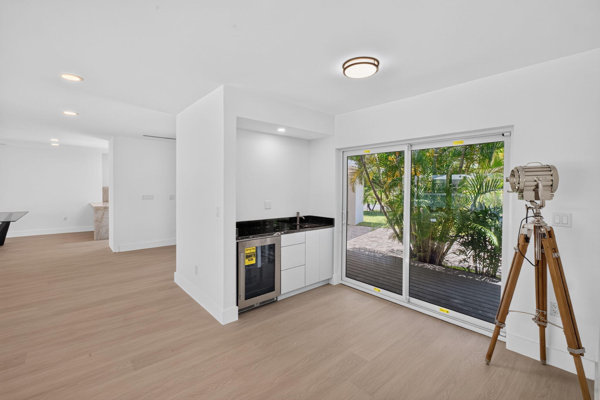 631 N Mashta Key Biscayne, FL 33149