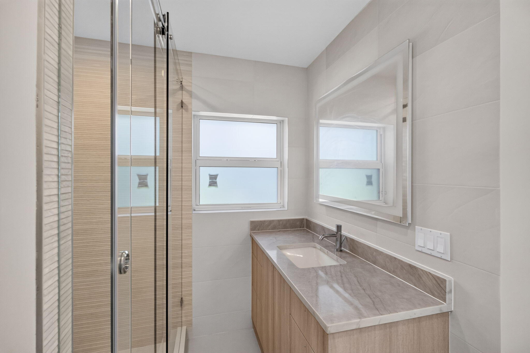 631 N Mashta Key Biscayne, FL 33149