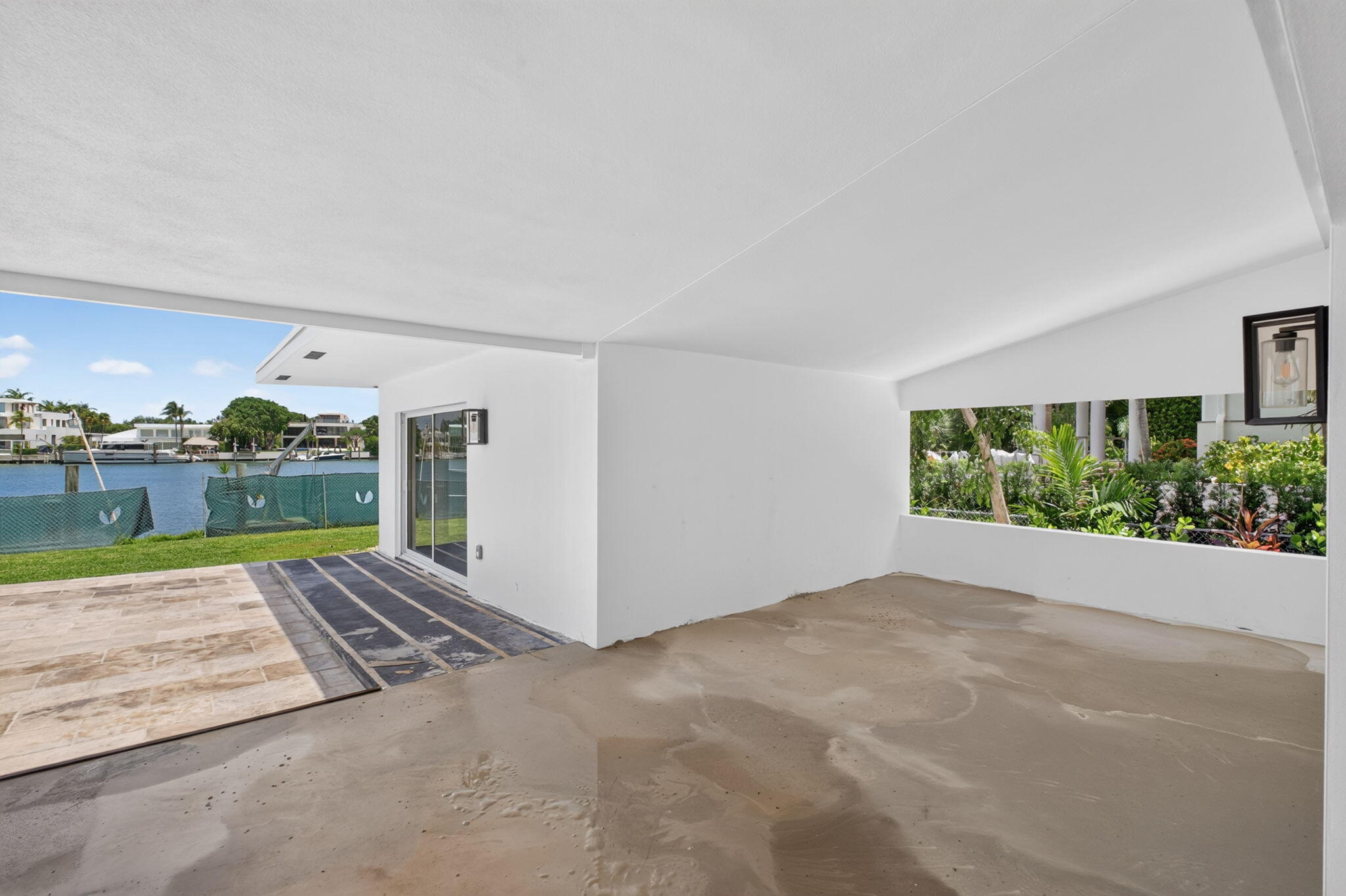 631 N Mashta Key Biscayne, FL 33149