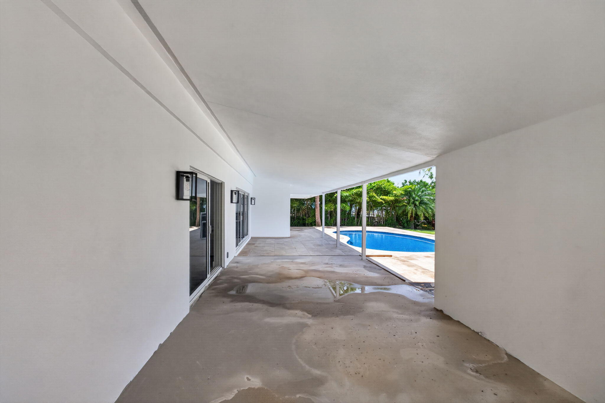 631 N Mashta Key Biscayne, FL 33149