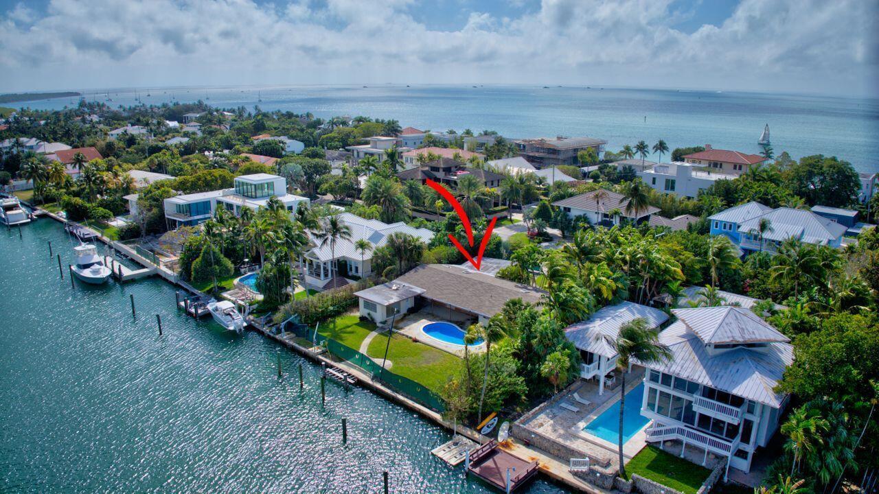 631 N Mashta Key Biscayne, FL 33149