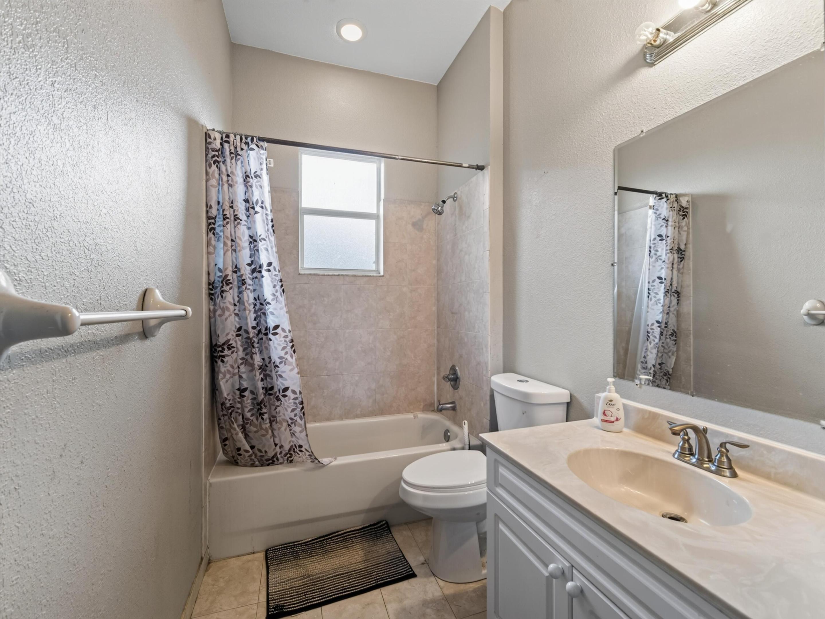 4059 SW Kamsler Port St Lucie, FL 34953