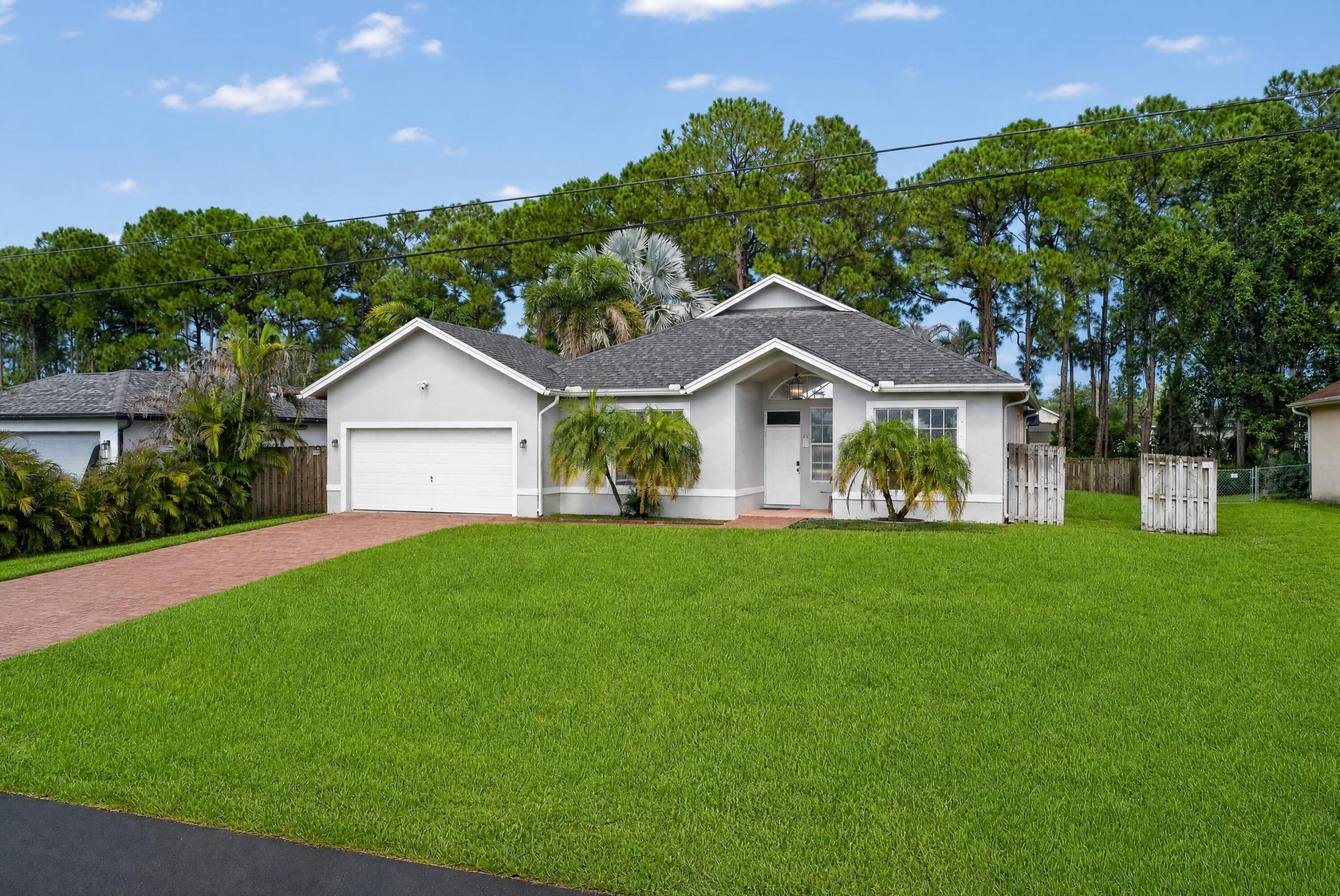 4059 SW Kamsler Port St Lucie, FL 34953