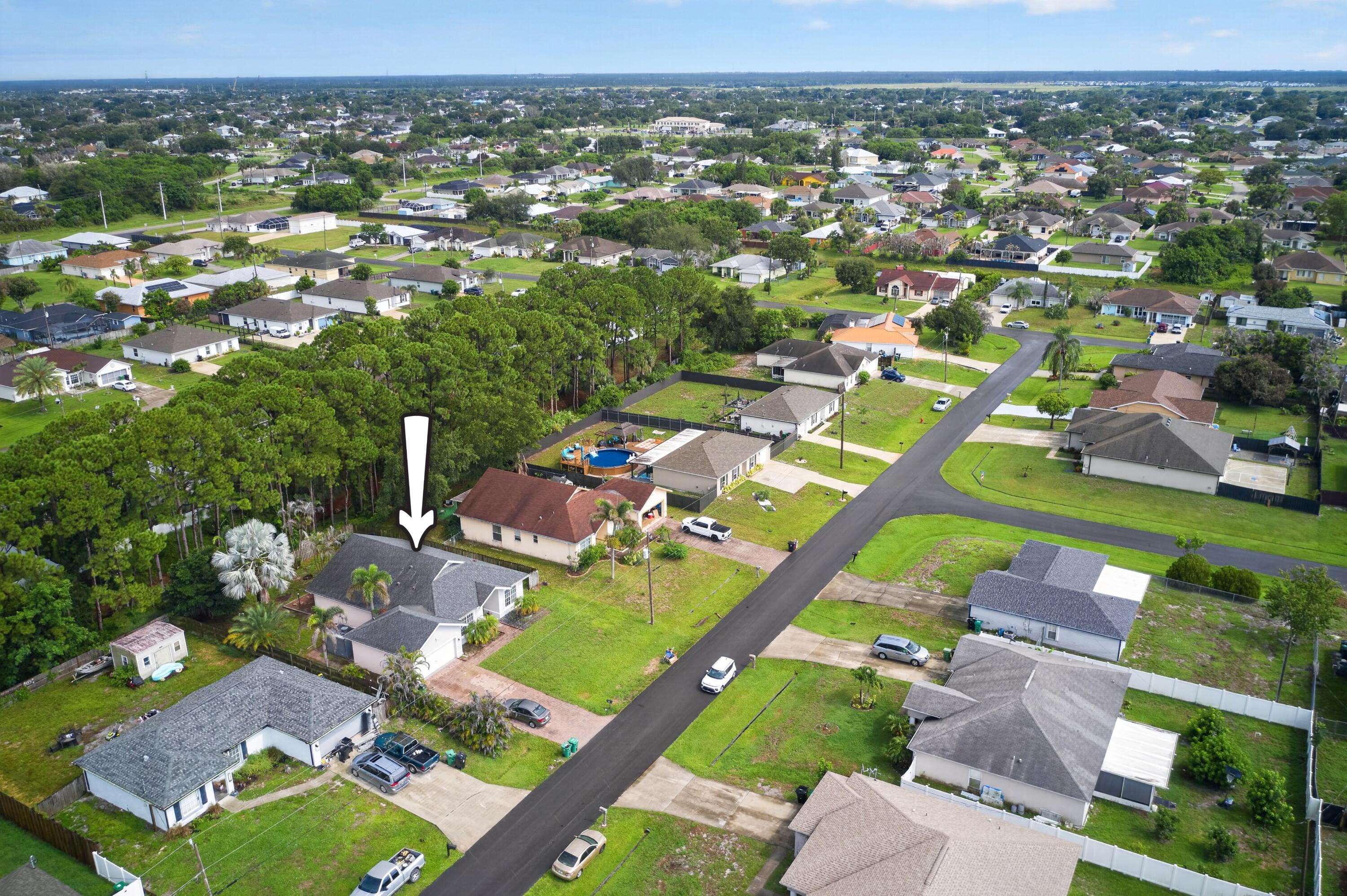 4059 SW Kamsler Port St Lucie, FL 34953