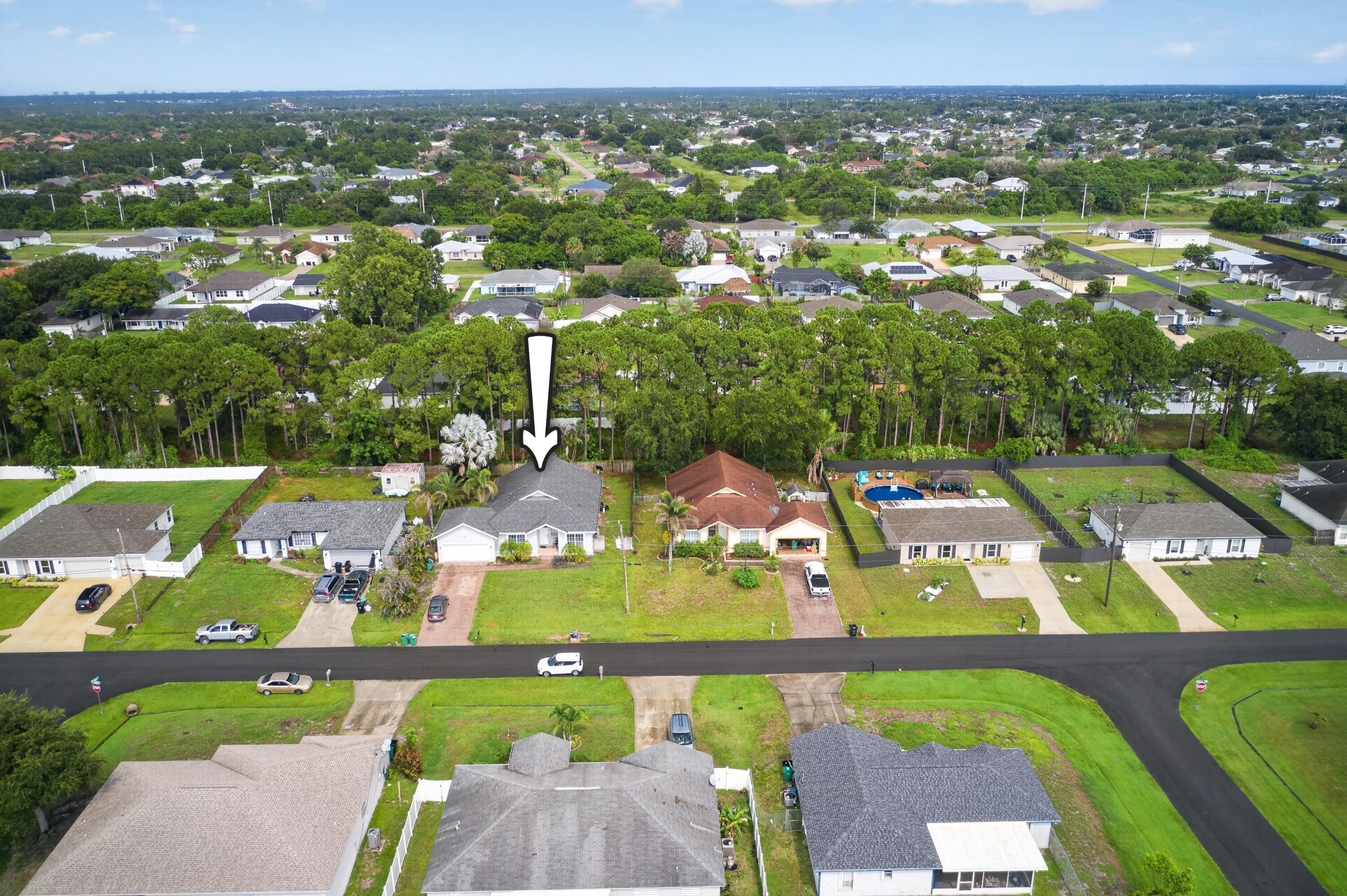 4059 SW Kamsler Port St Lucie, FL 34953