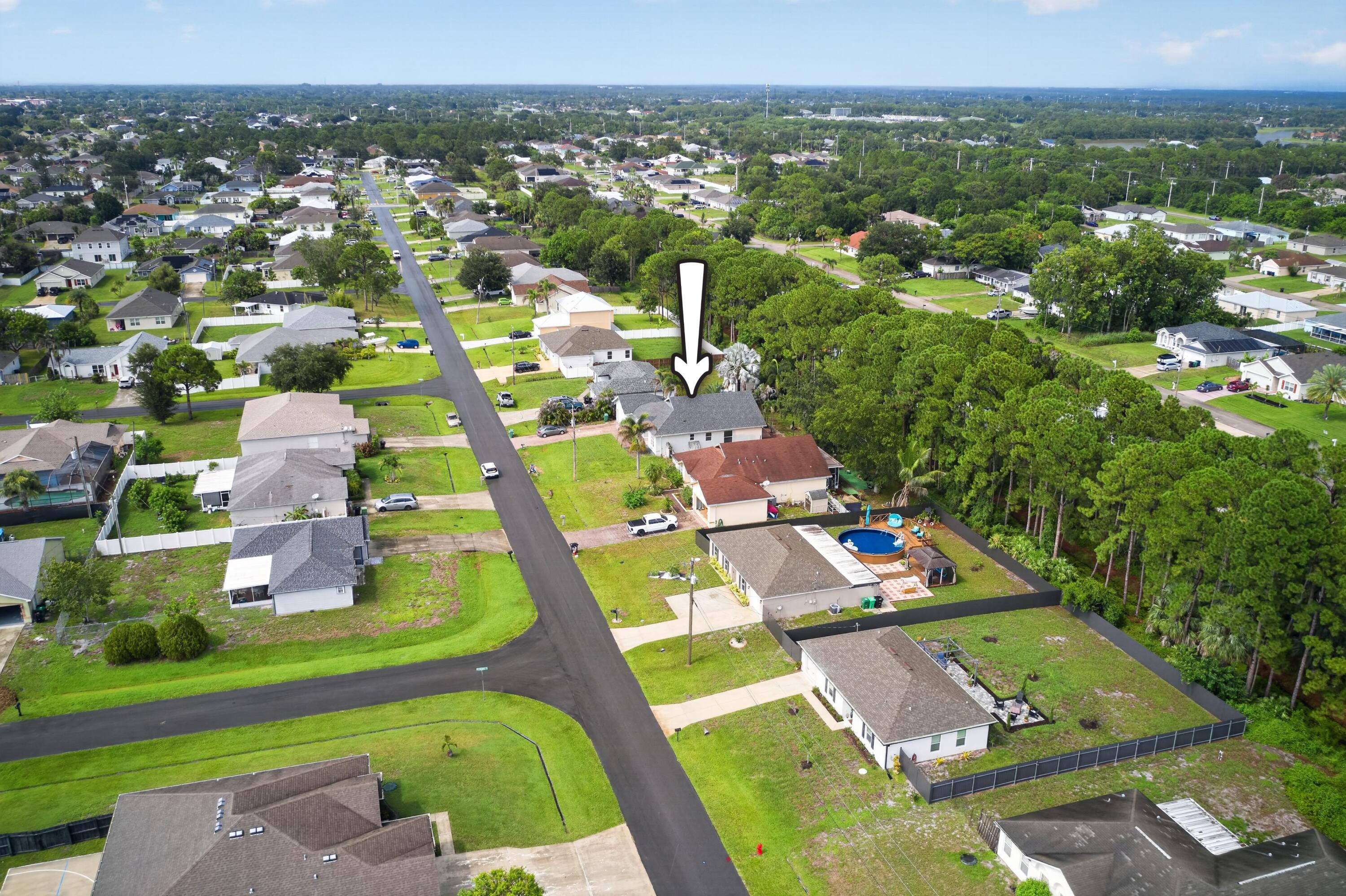 4059 SW Kamsler Port St Lucie, FL 34953