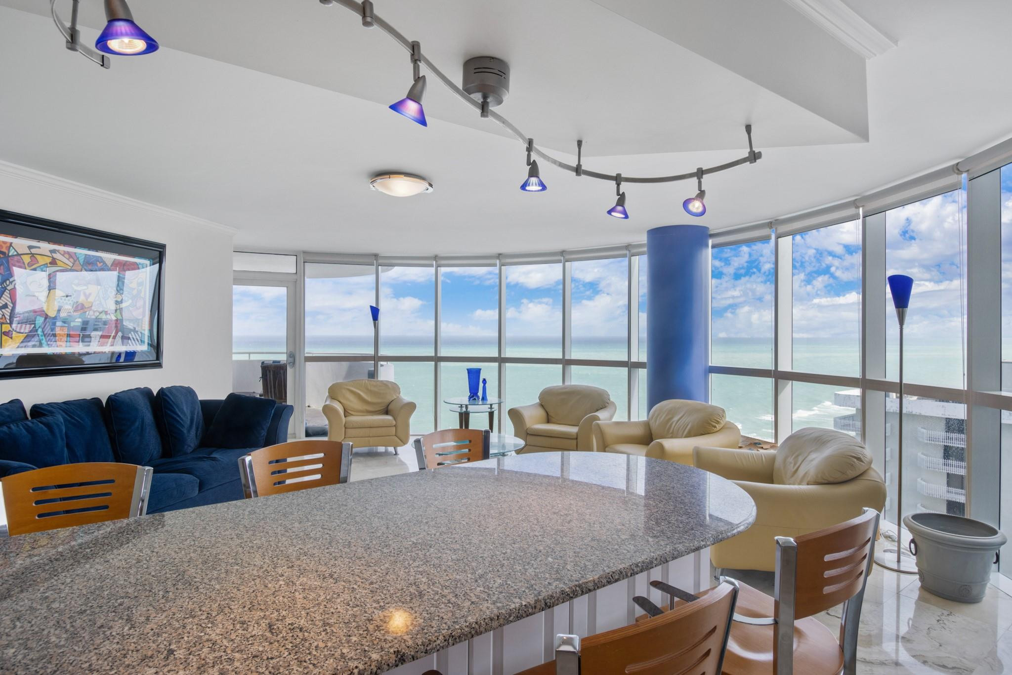 6301 Collins #2603 Miami Beach, FL 33141
