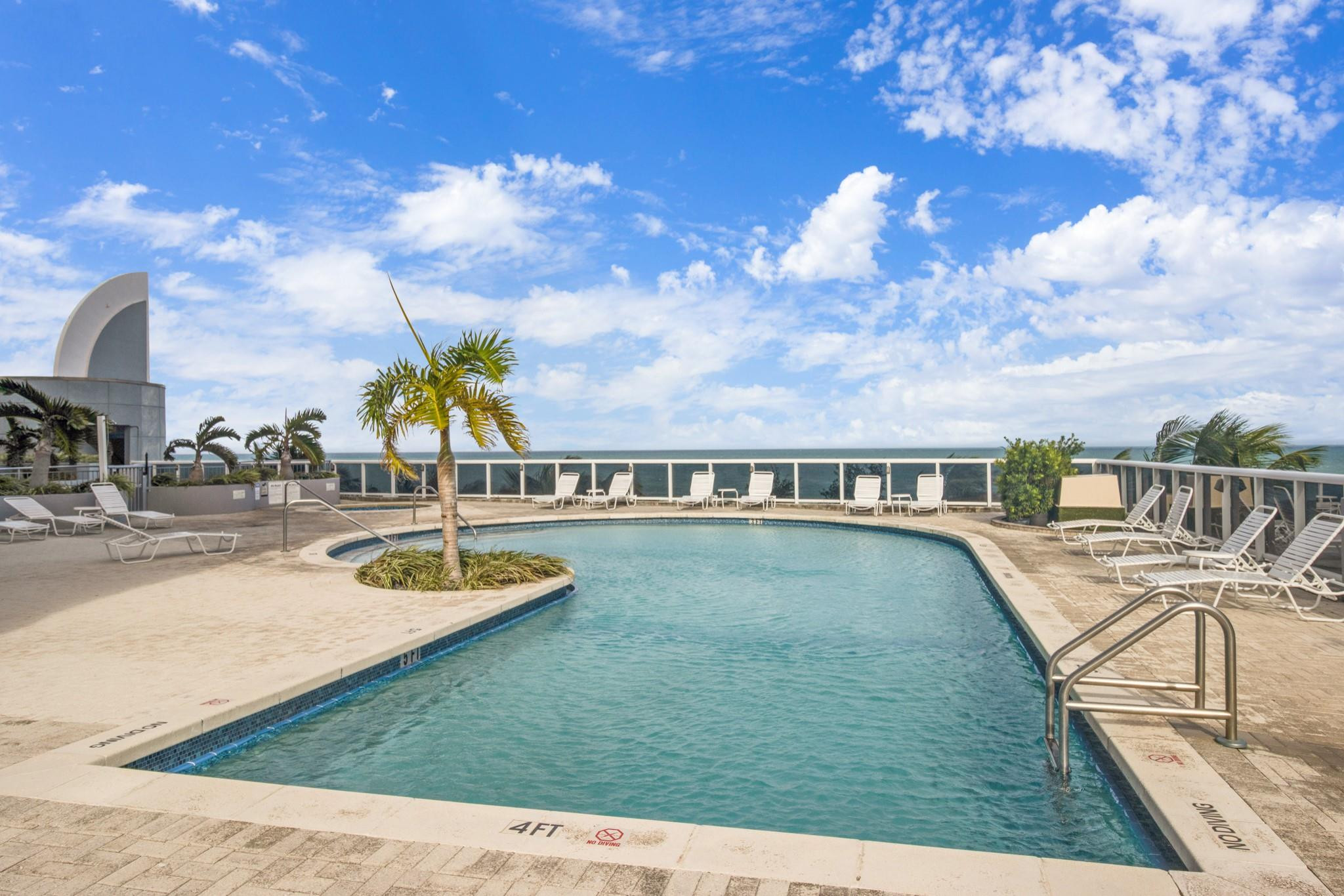 6301 Collins #2603 Miami Beach, FL 33141
