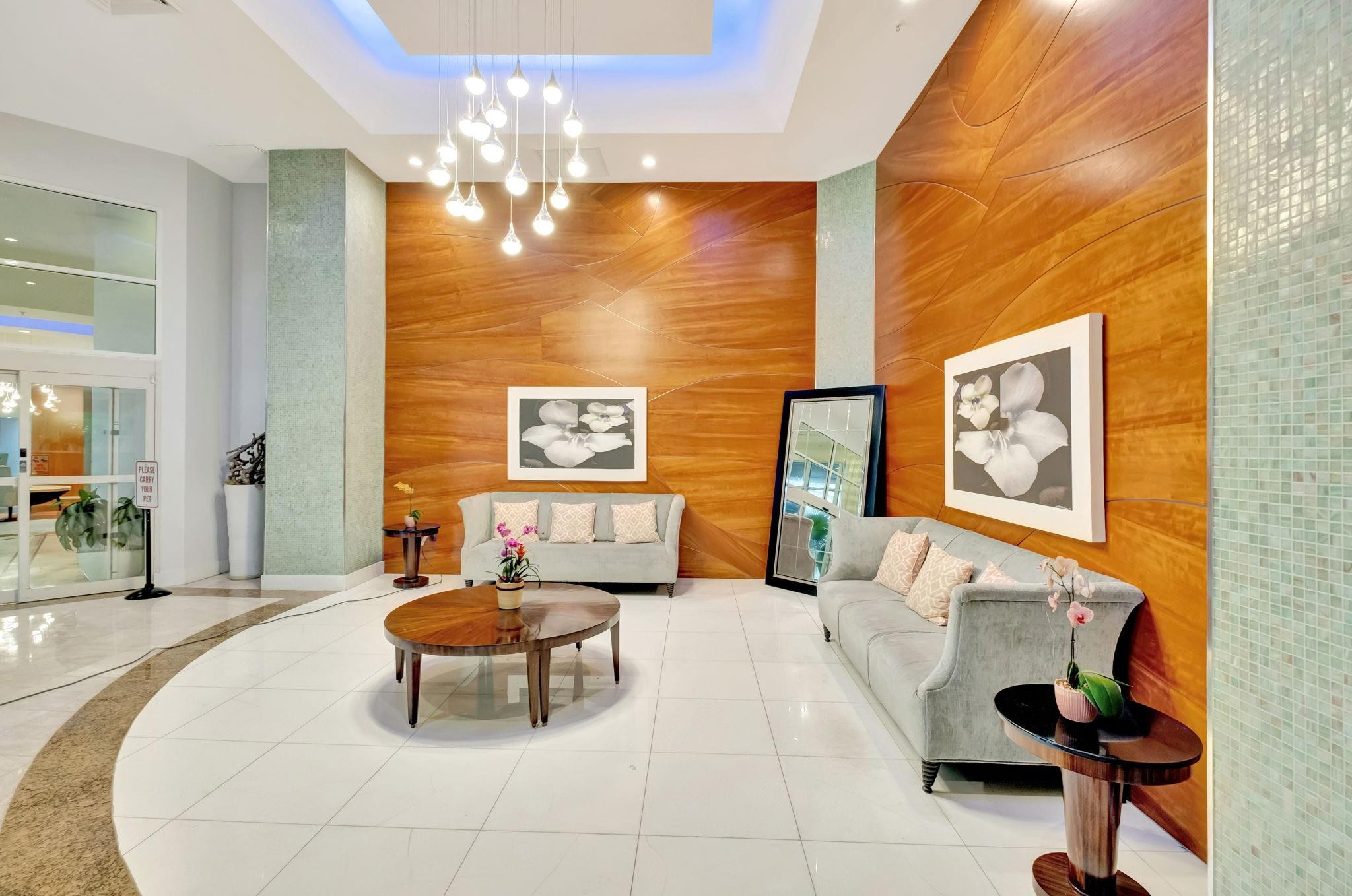 6301 Collins #2603 Miami Beach, FL 33141