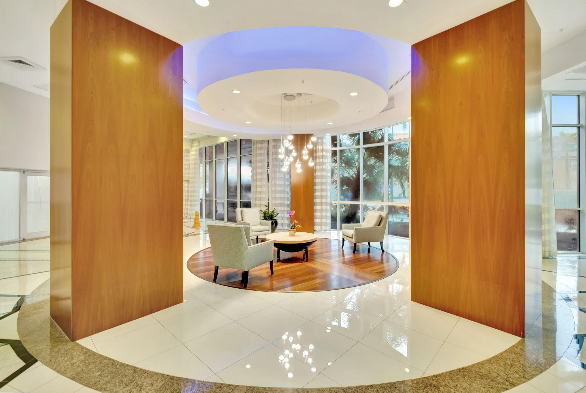 6301 Collins #2603 Miami Beach, FL 33141