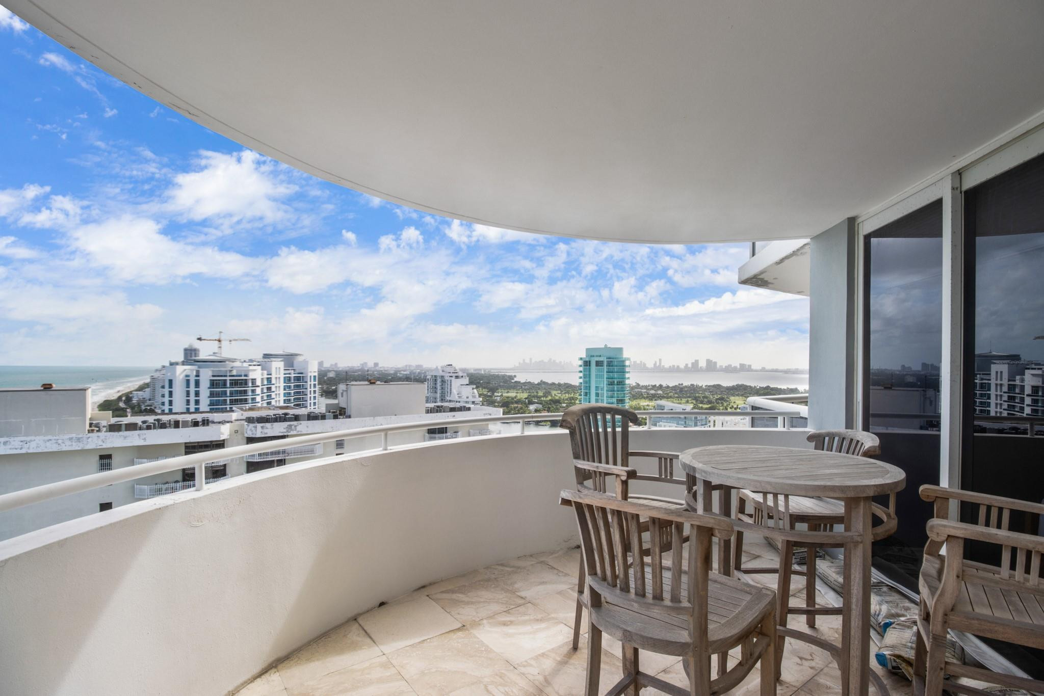 6301 Collins #2603 Miami Beach, FL 33141