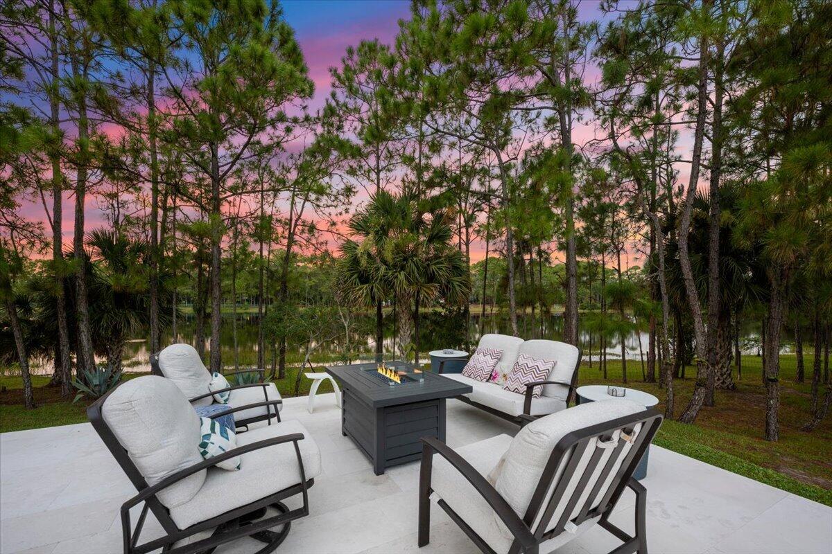 6723 Audubon Trl Wellington, FL 33449