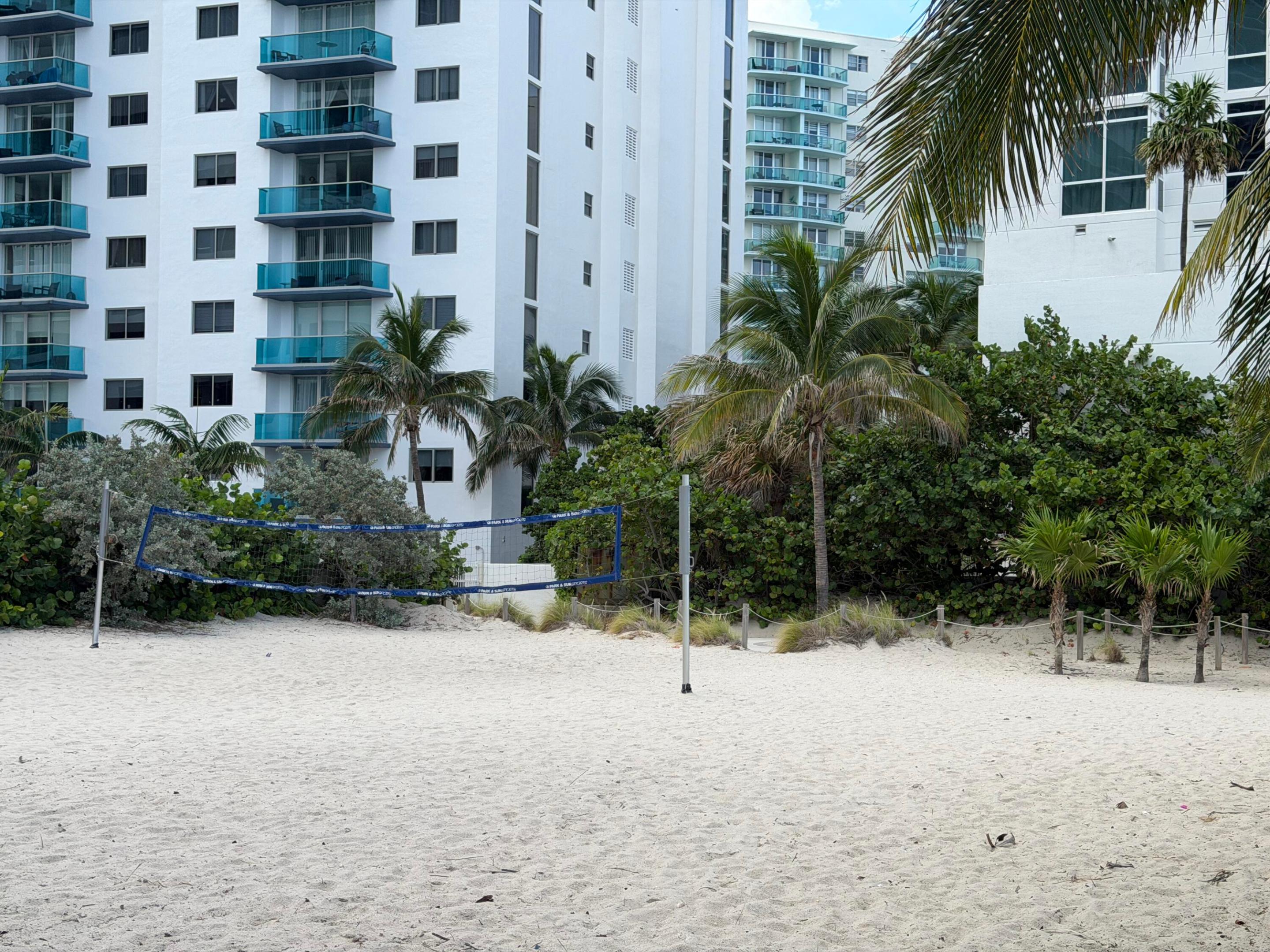 image Beachwalk Condominium28