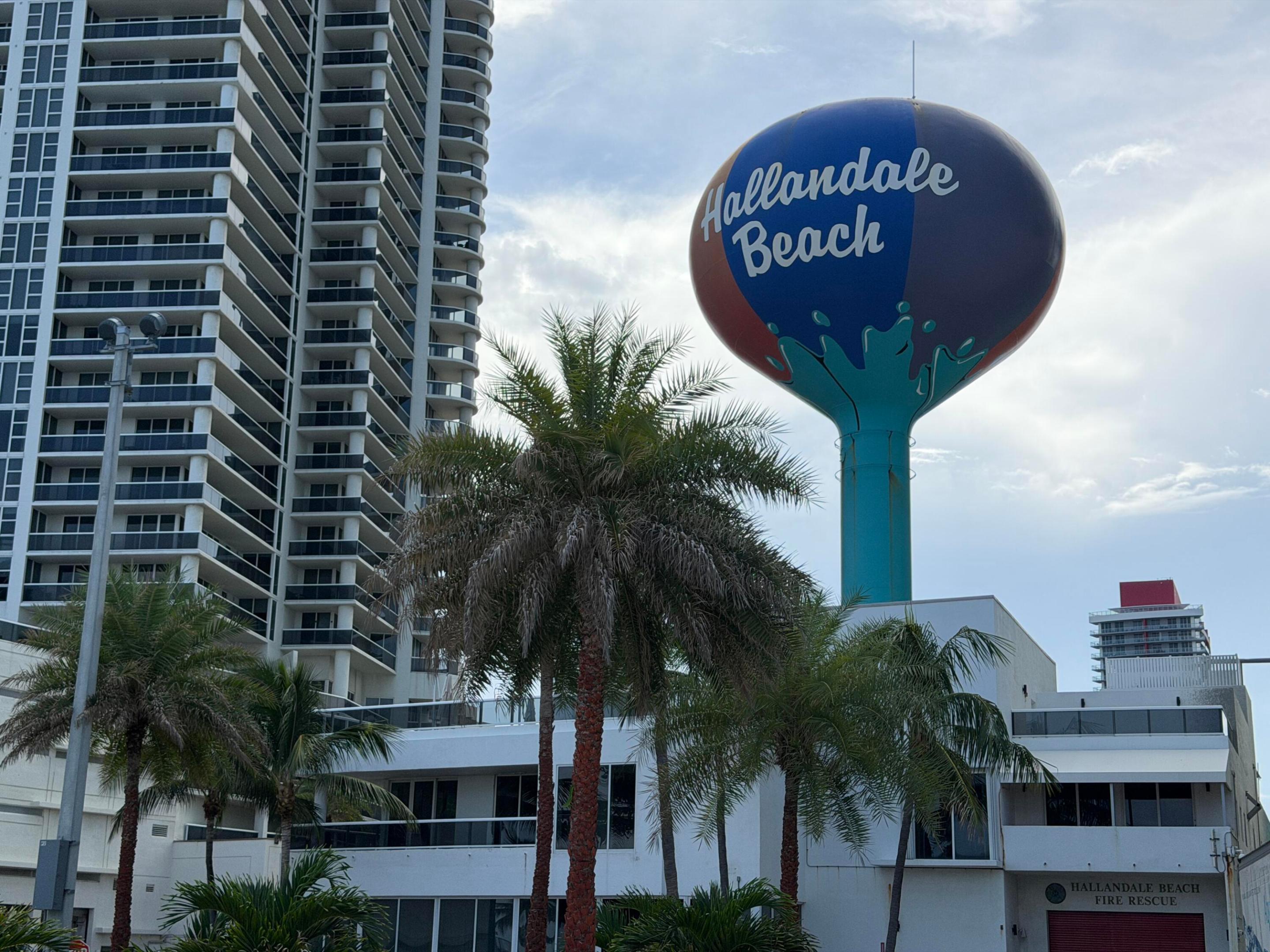 image Beachwalk Condominium4