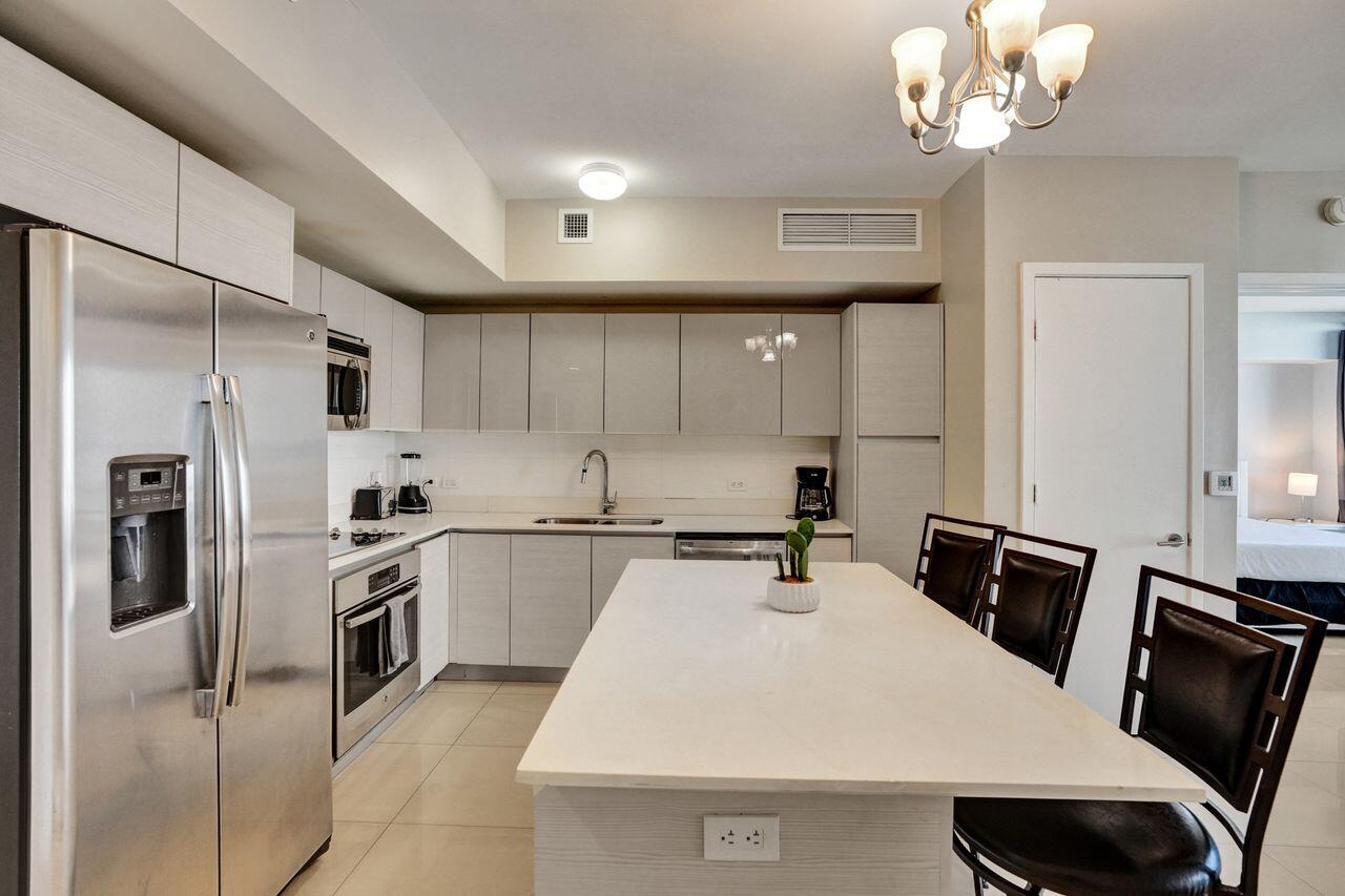 image Beachwalk Condominium7