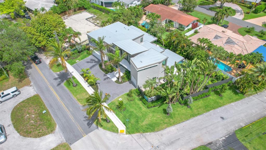 2500 Middle Riv Dr
