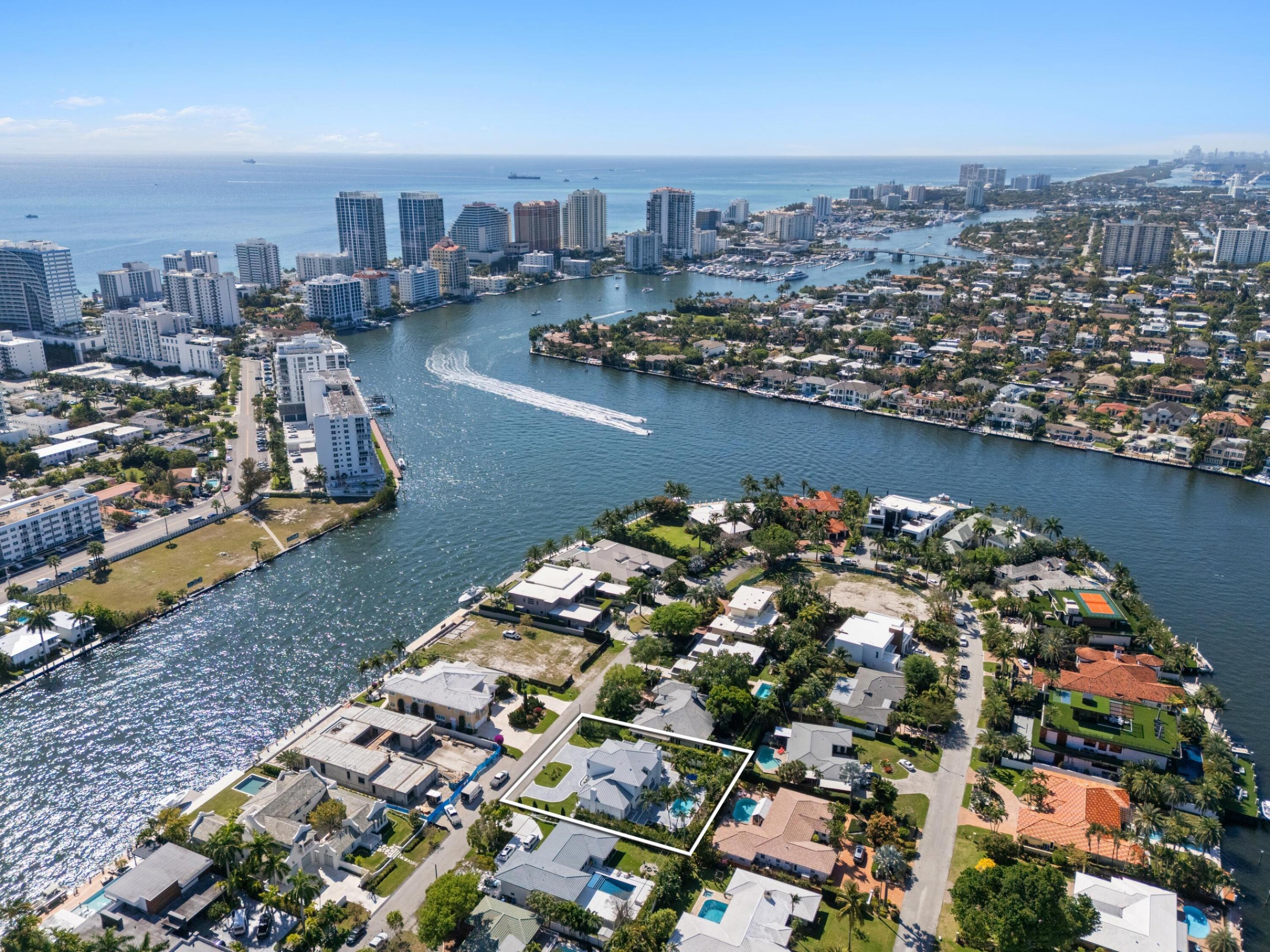 607 Intracoastal Dr Fort Lauderdale, FL 33304