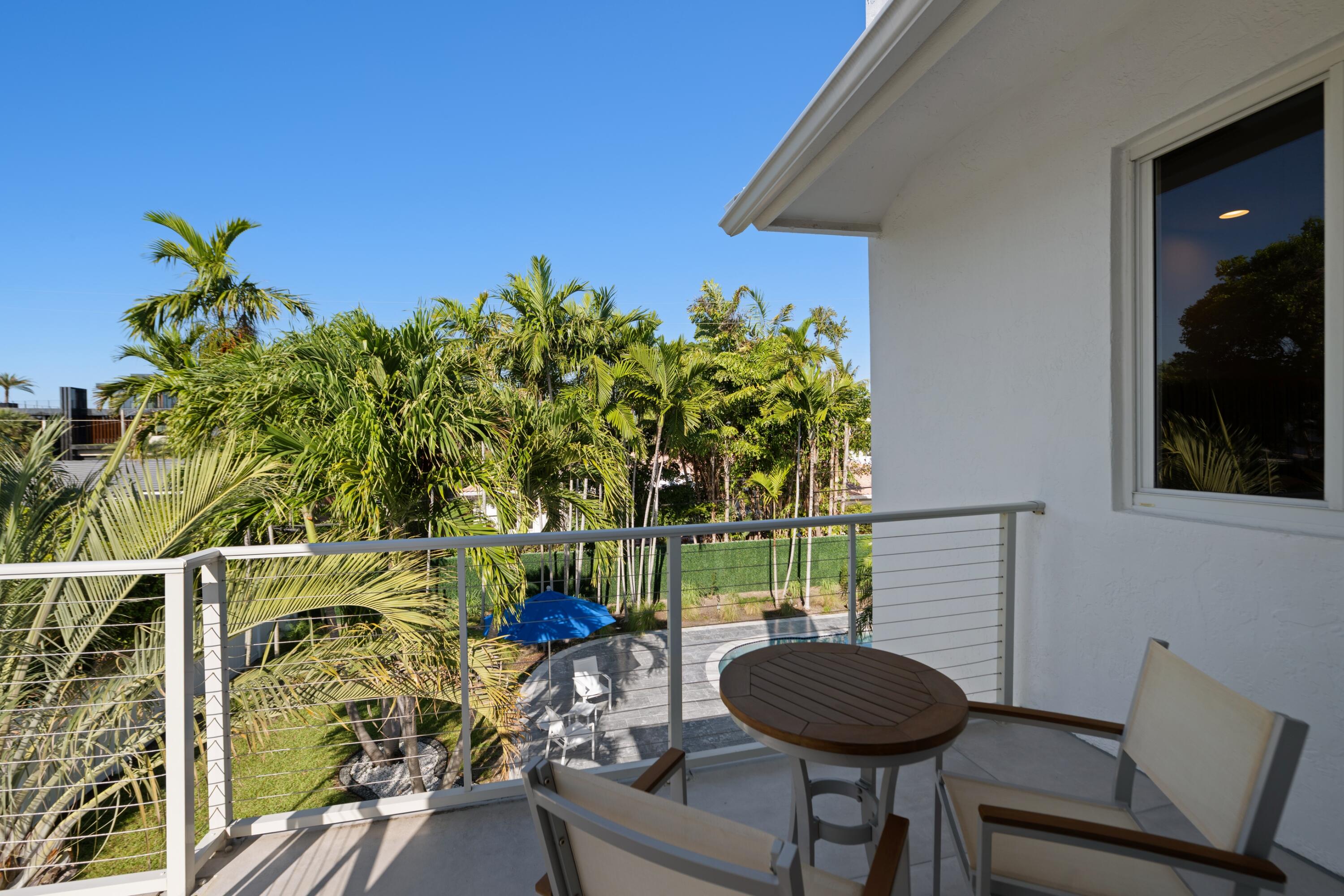 607 Intracoastal Dr Fort Lauderdale, FL 33304
