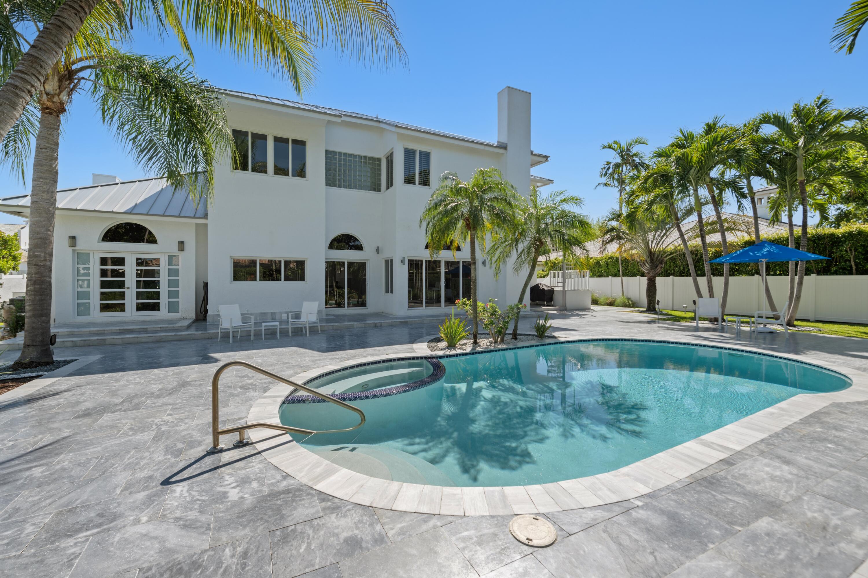 607 Intracoastal Dr Fort Lauderdale, FL 33304