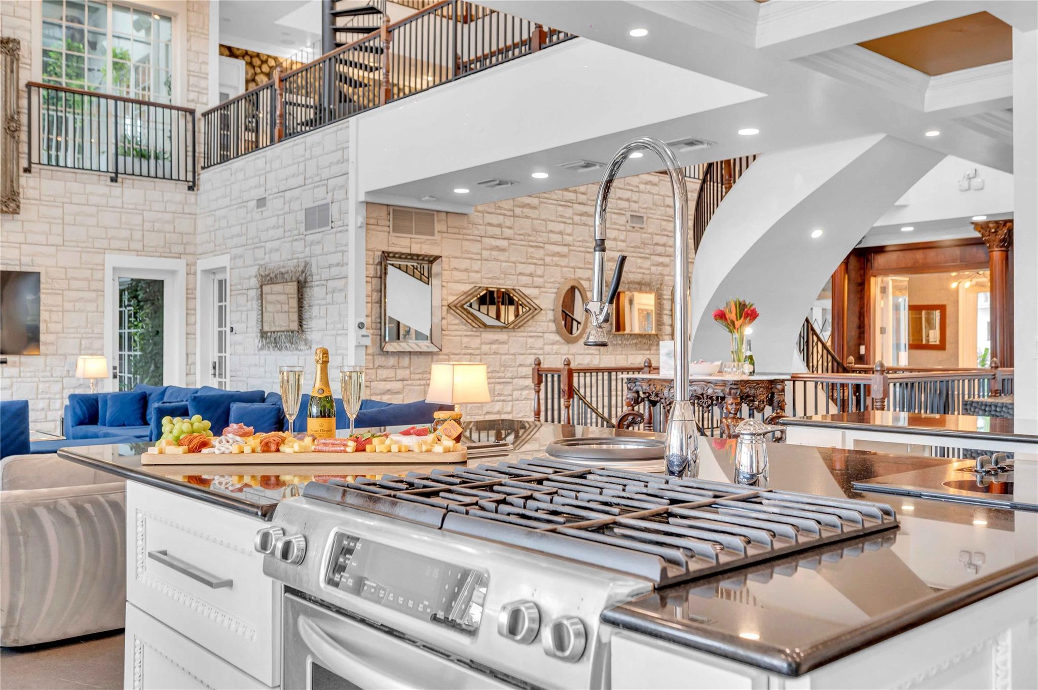 1317 Middle Riv Dr Fort Lauderdale, FL 33304