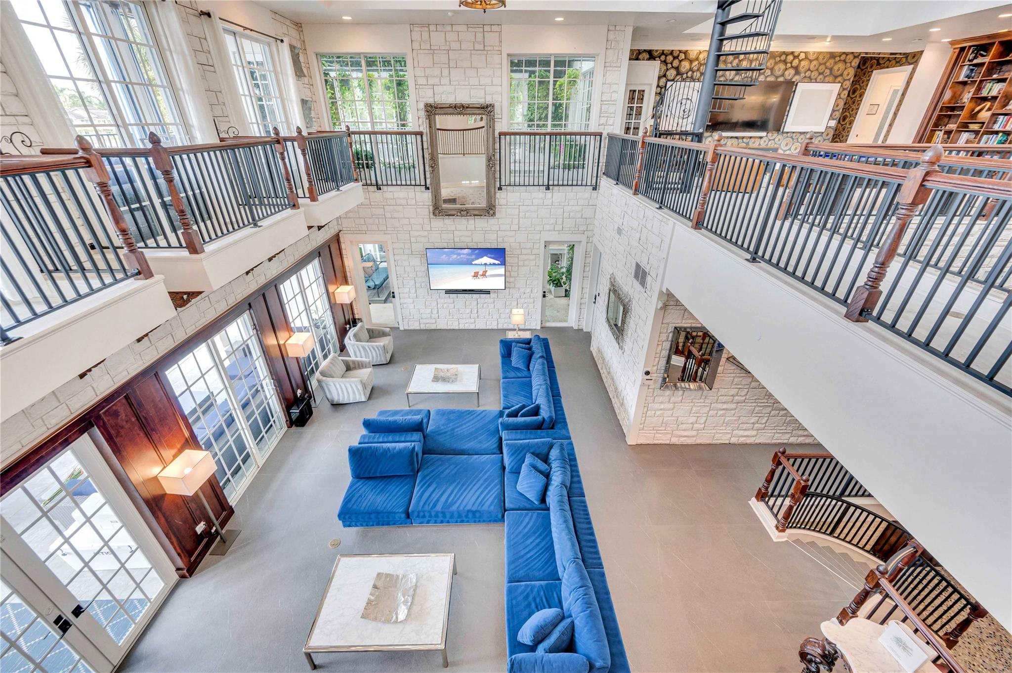 1317 Middle Riv Dr Fort Lauderdale, FL 33304