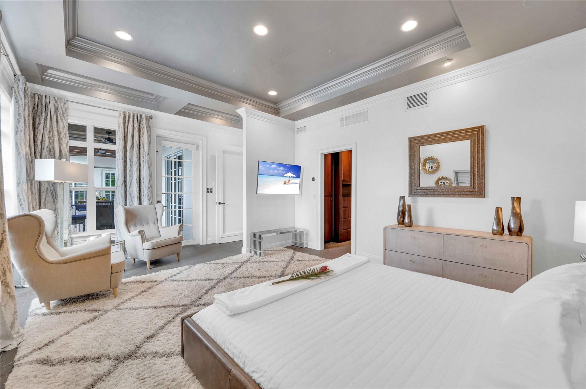 1317 Middle Riv Dr Fort Lauderdale, FL 33304