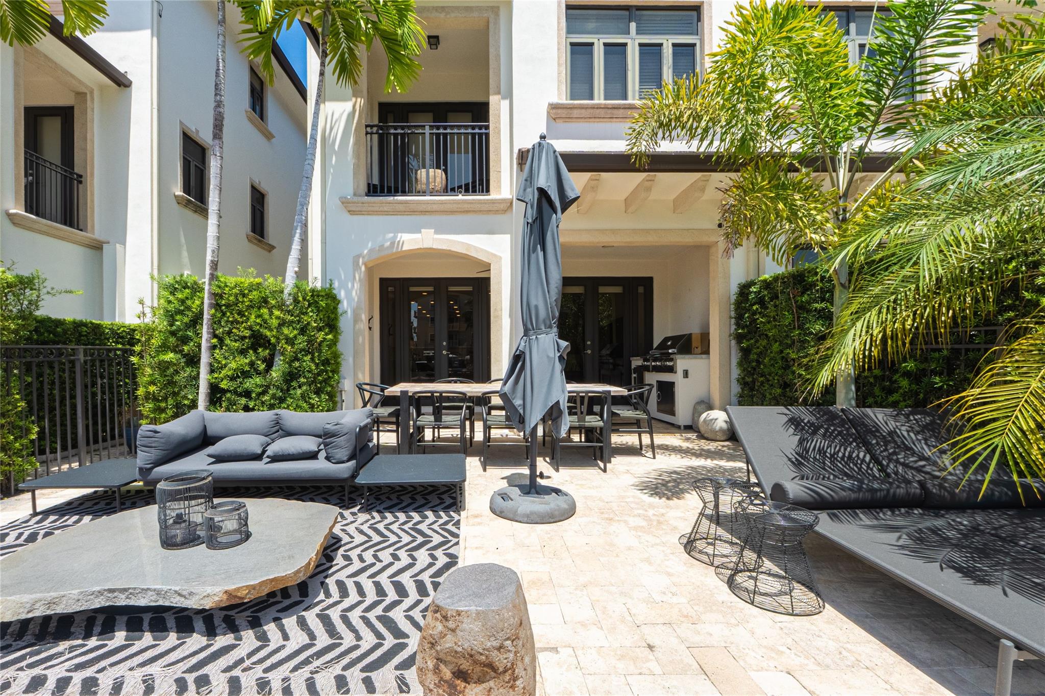 101 Isle Of Venice Dr #101