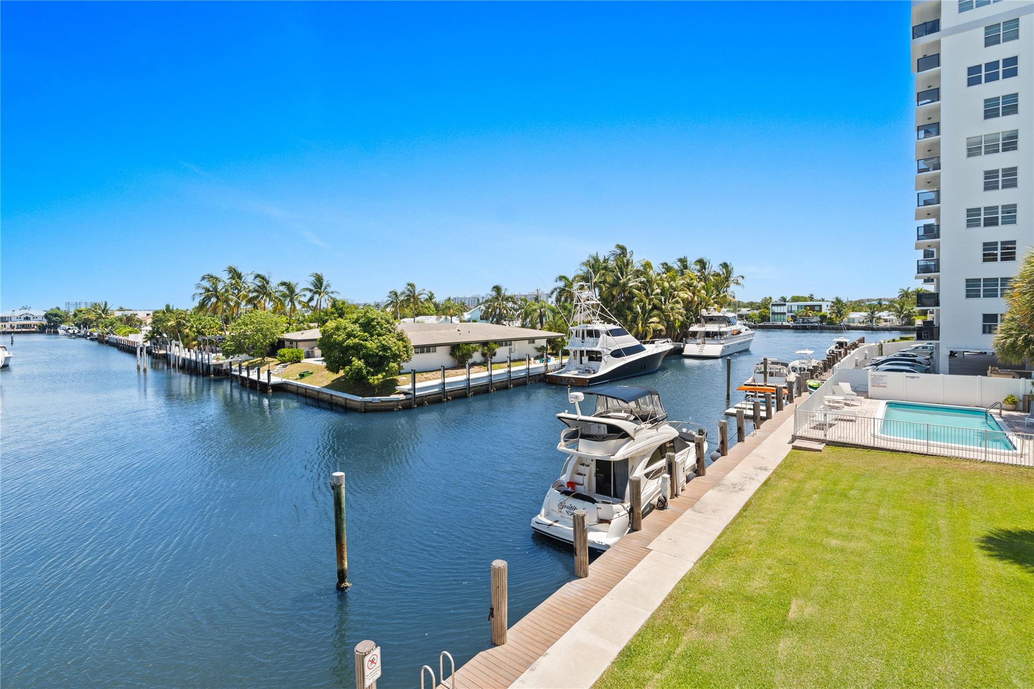 3121 NE 51st St #303E Fort Lauderdale, FL 33308