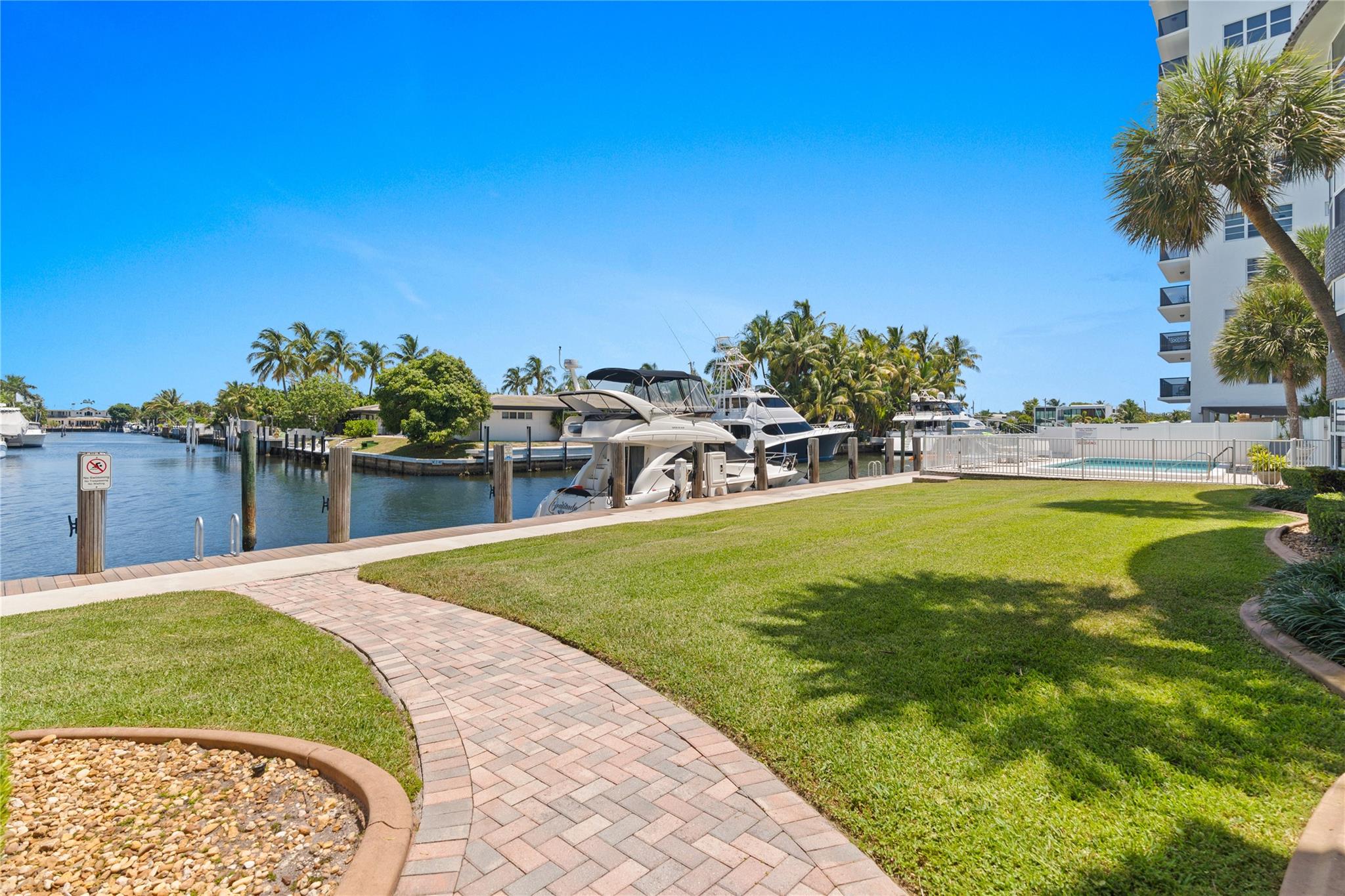 3121 NE 51st St #303E Fort Lauderdale, FL 33308