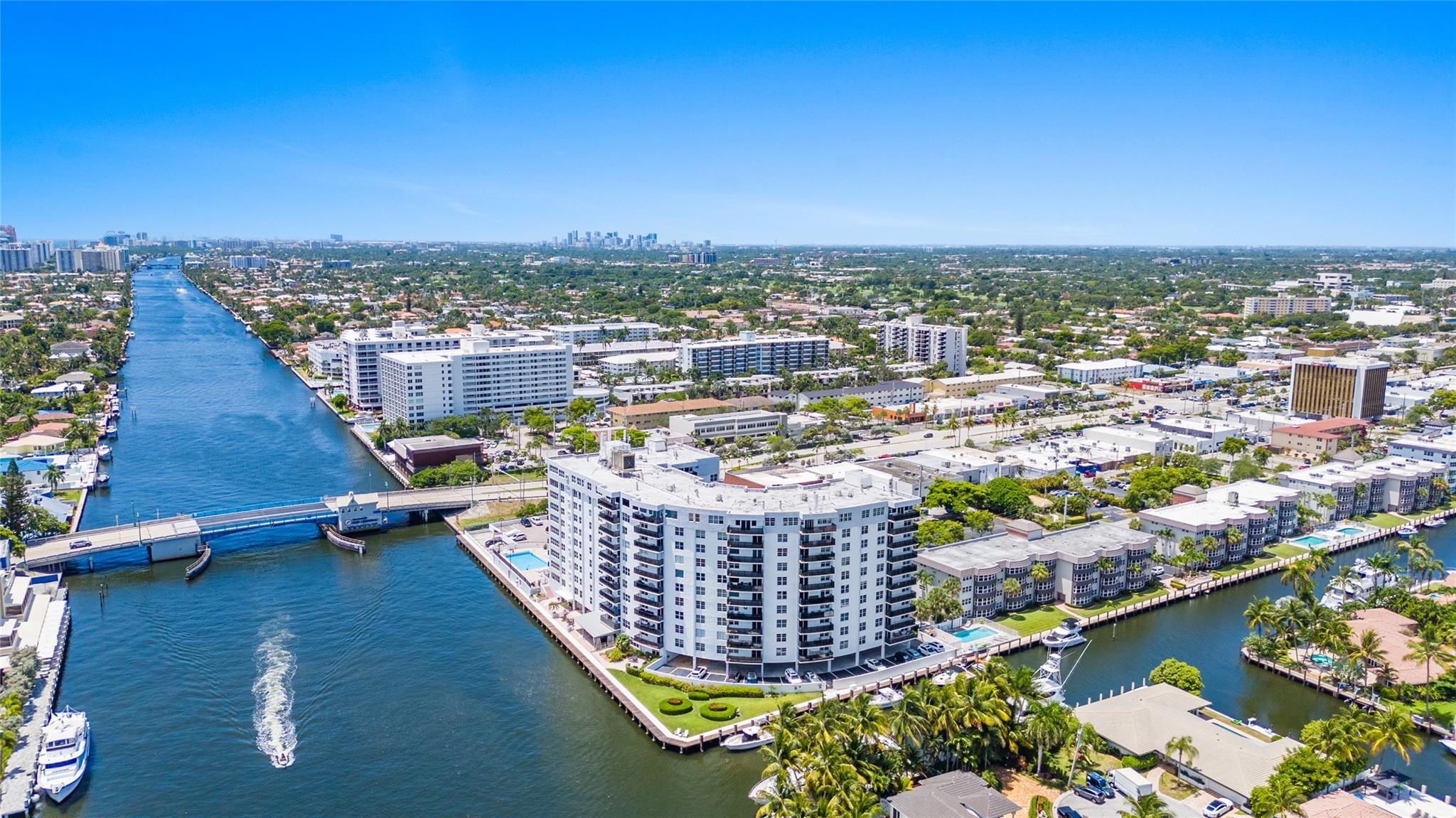 3121 NE 51st St #303E Fort Lauderdale, FL 33308