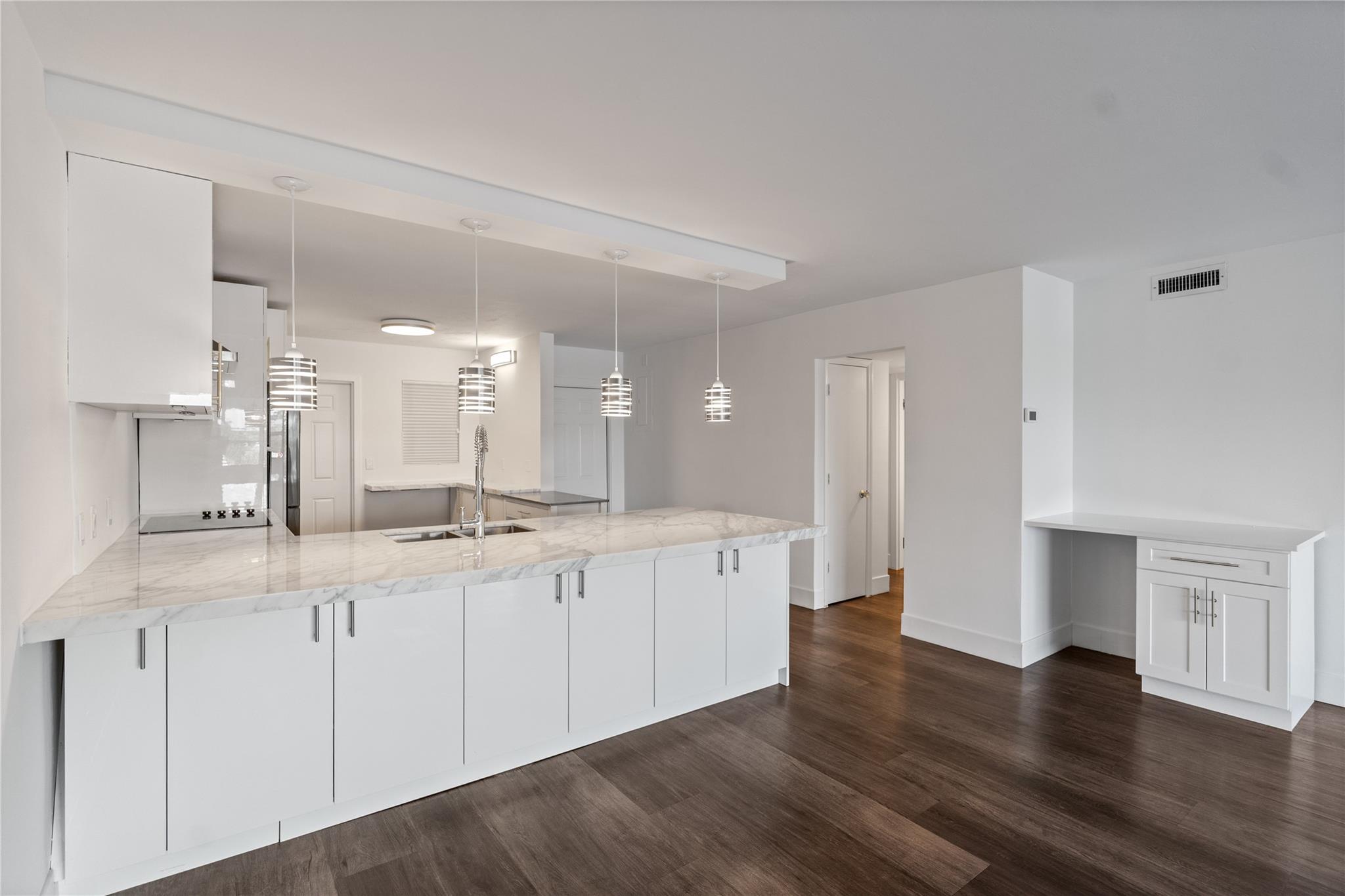 3121 NE 51st St #303E Fort Lauderdale, FL 33308