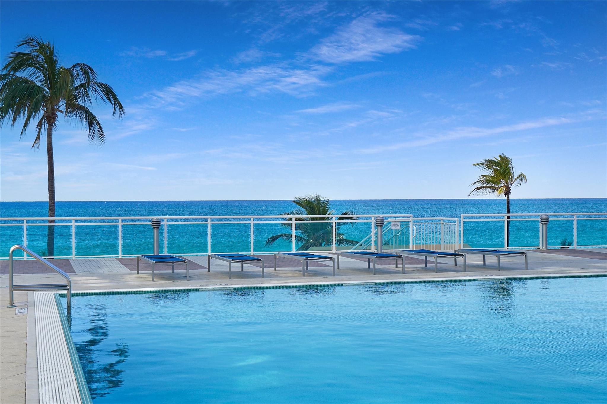3900 Galt Ocean Dr #407