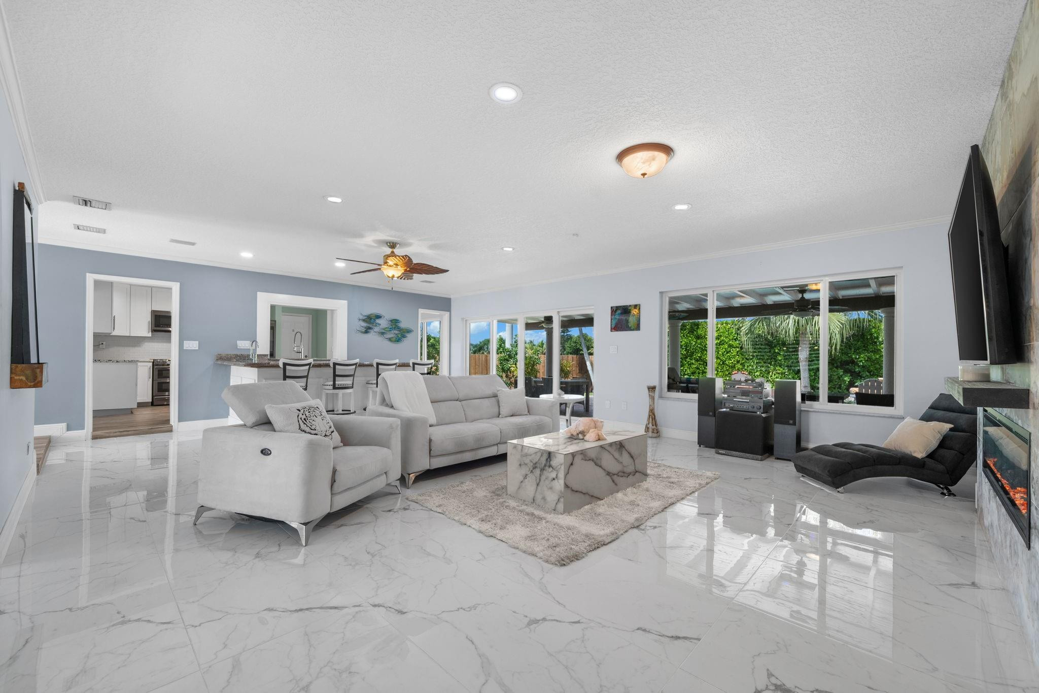 11544 SW 98th Pl Miami, FL 33176