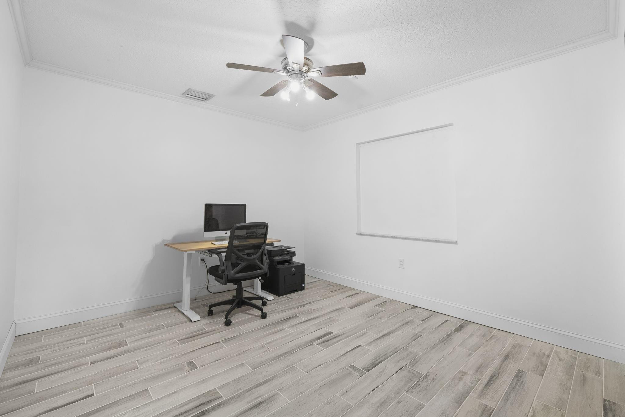 11544 SW 98th Pl Miami, FL 33176