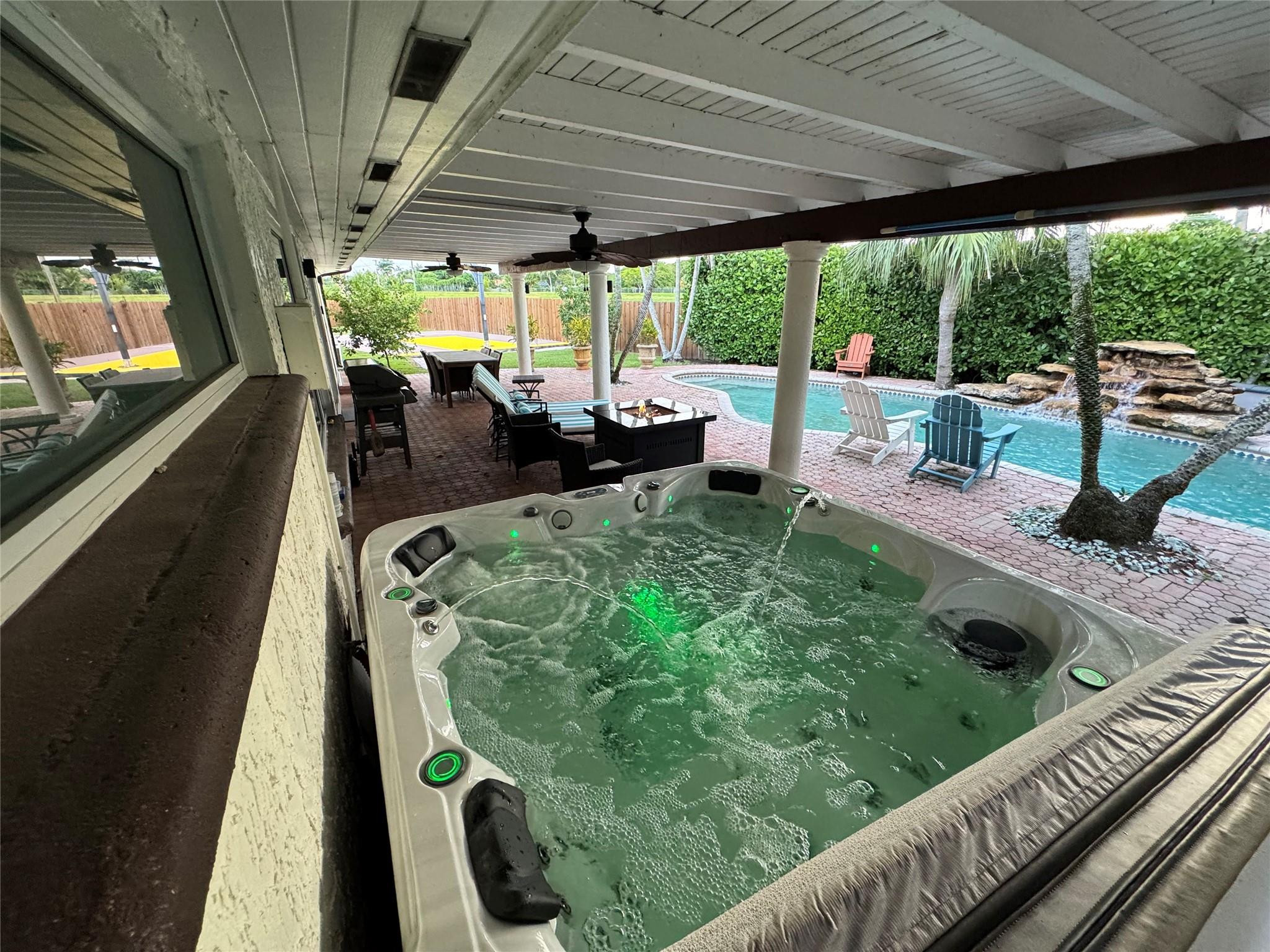 11544 SW 98th Pl Miami, FL 33176