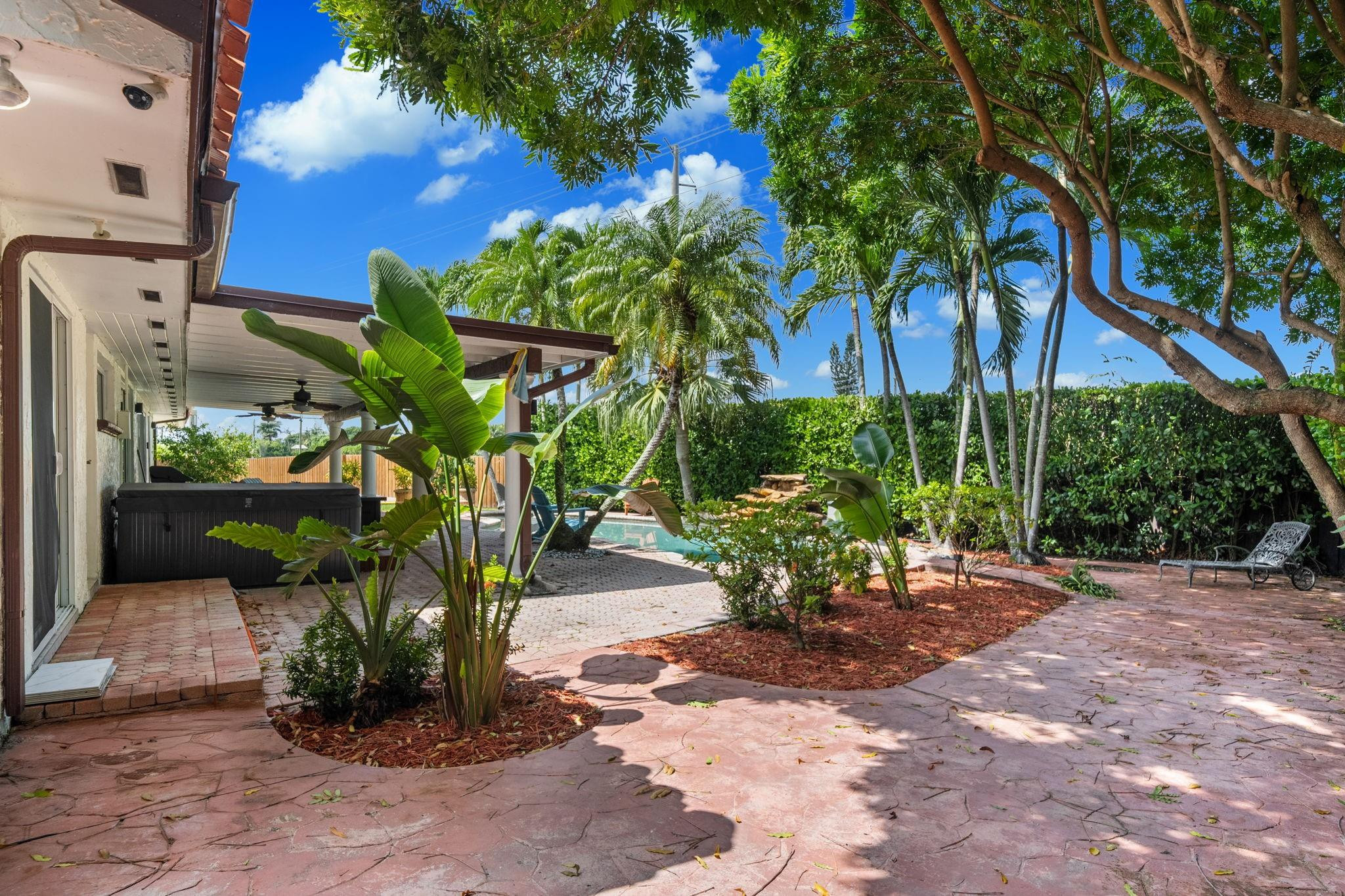 11544 SW 98th Pl Miami, FL 33176